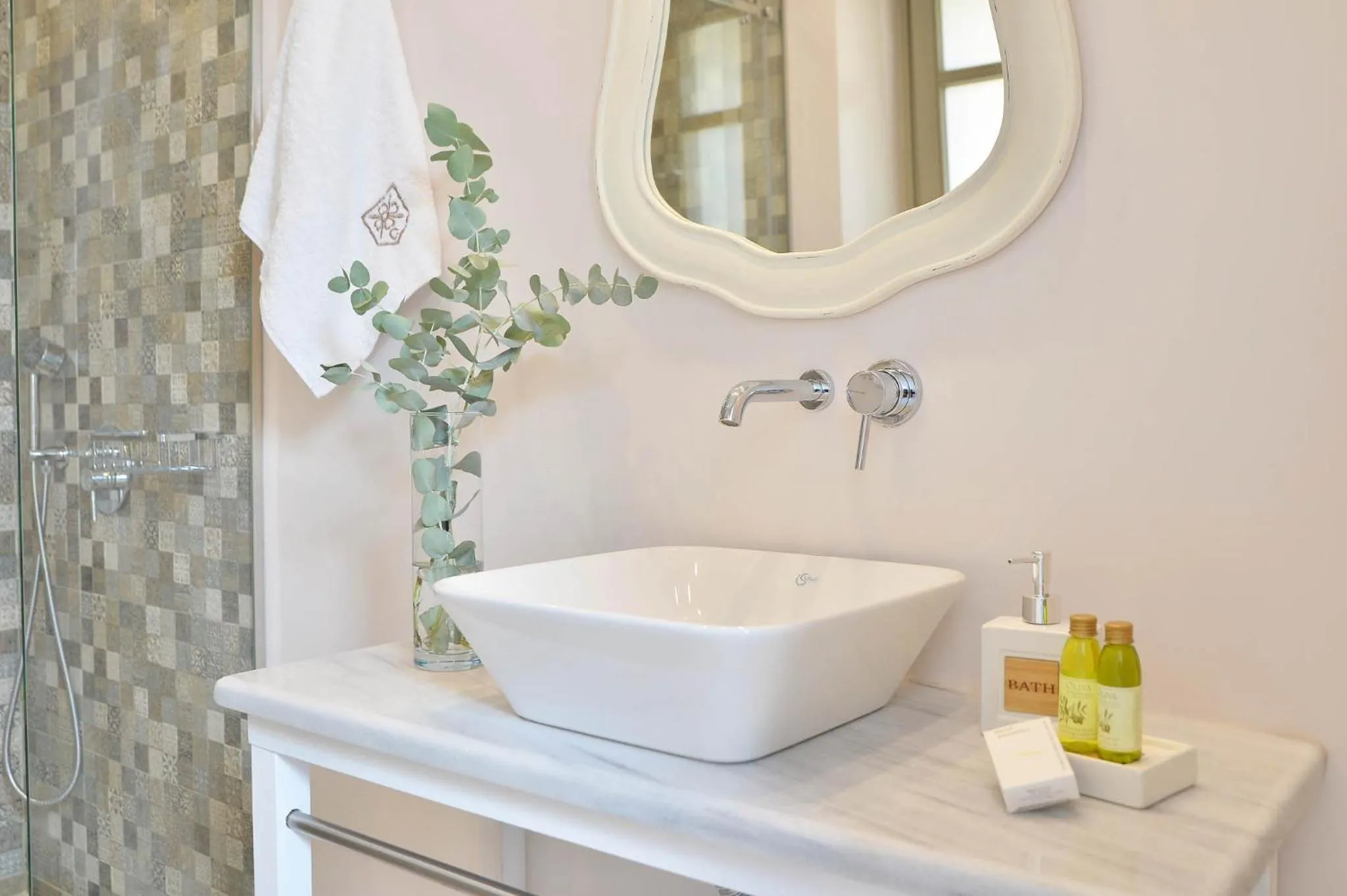 Bathroom in Akrolithi Boutique Hotel & Suites