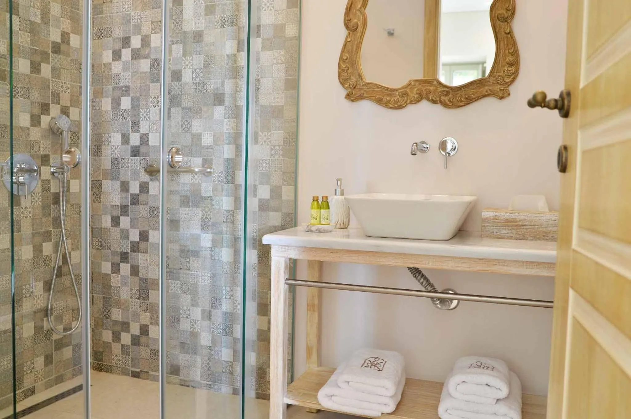 Bathroom in Akrolithi Boutique Hotel & Suites