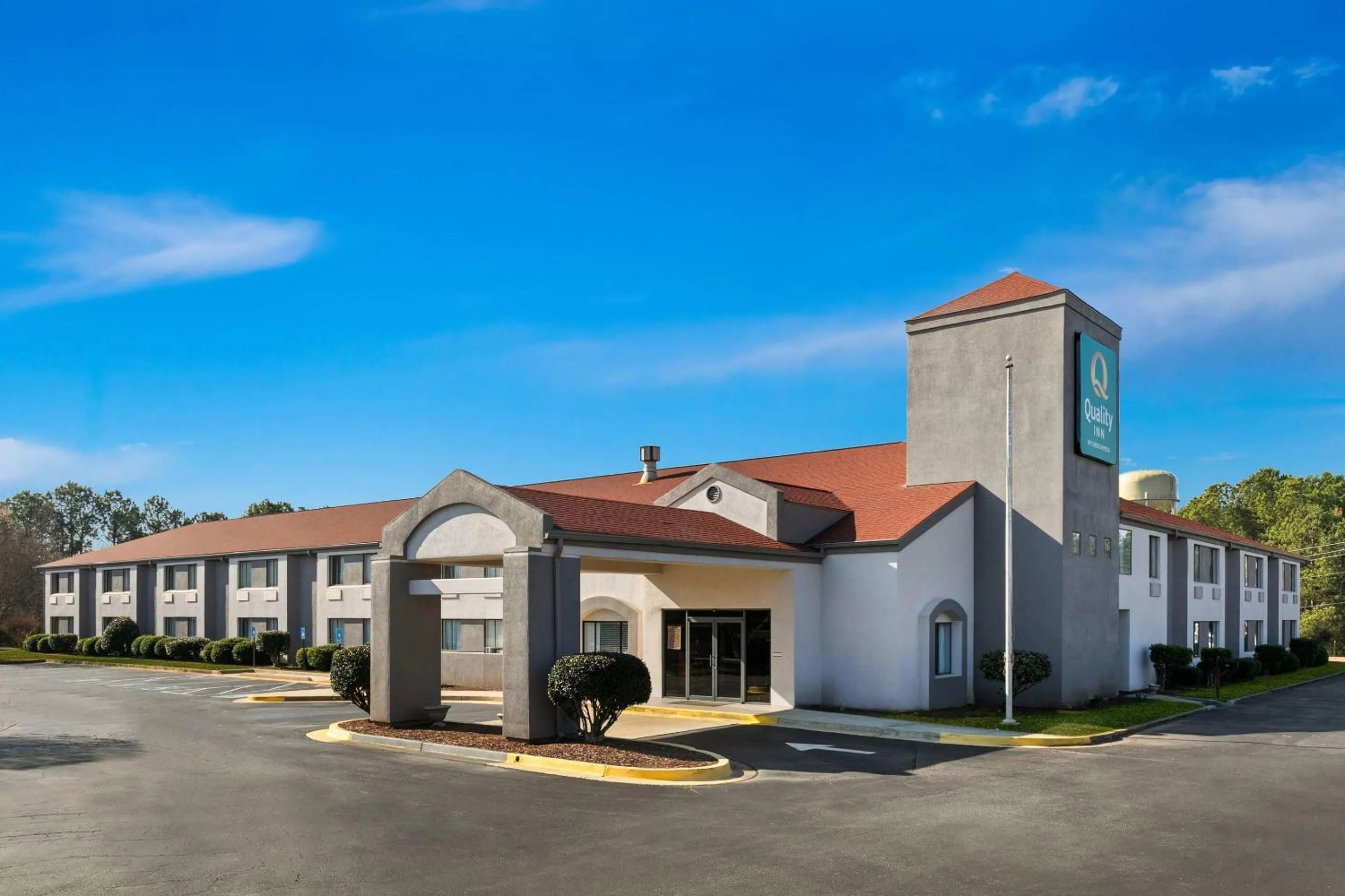 Property building in Quality Inn