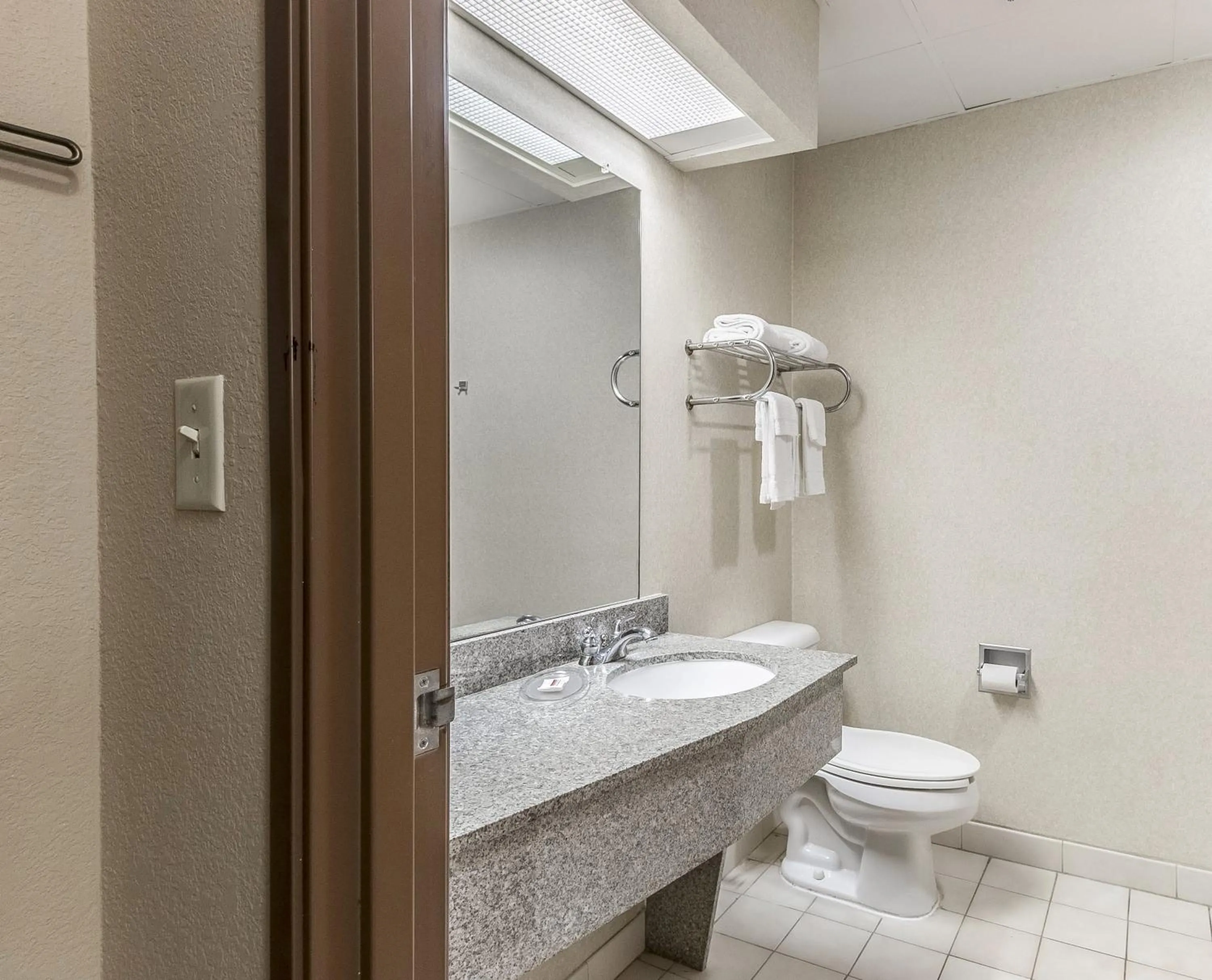 Bathroom in Clarion Pointe Hinesville near Fort Stewart