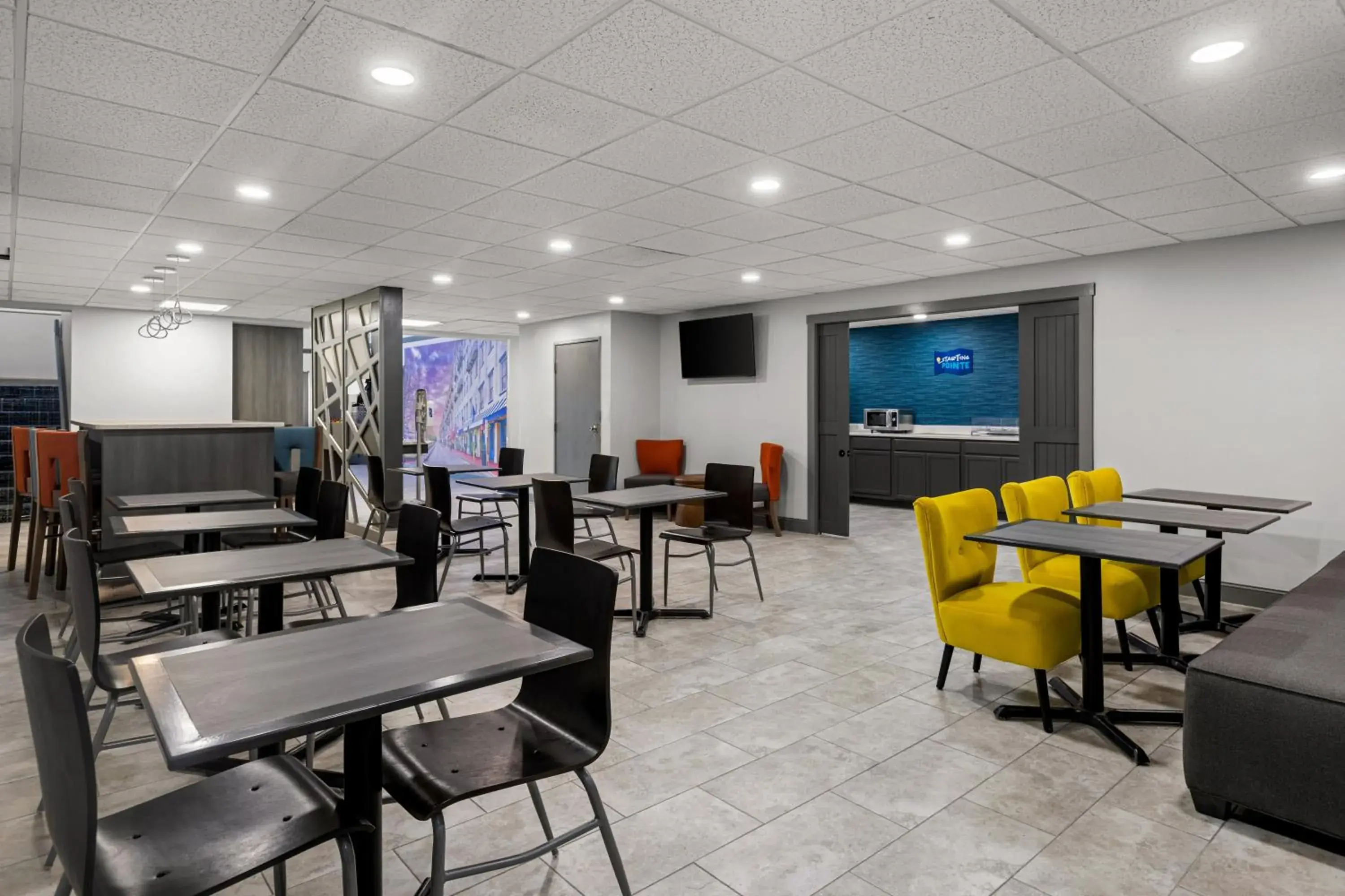 Breakfast in Clarion Pointe Hinesville near Fort Stewart Breakfast in Clarion Pointe Hinesville near Fort Stewart