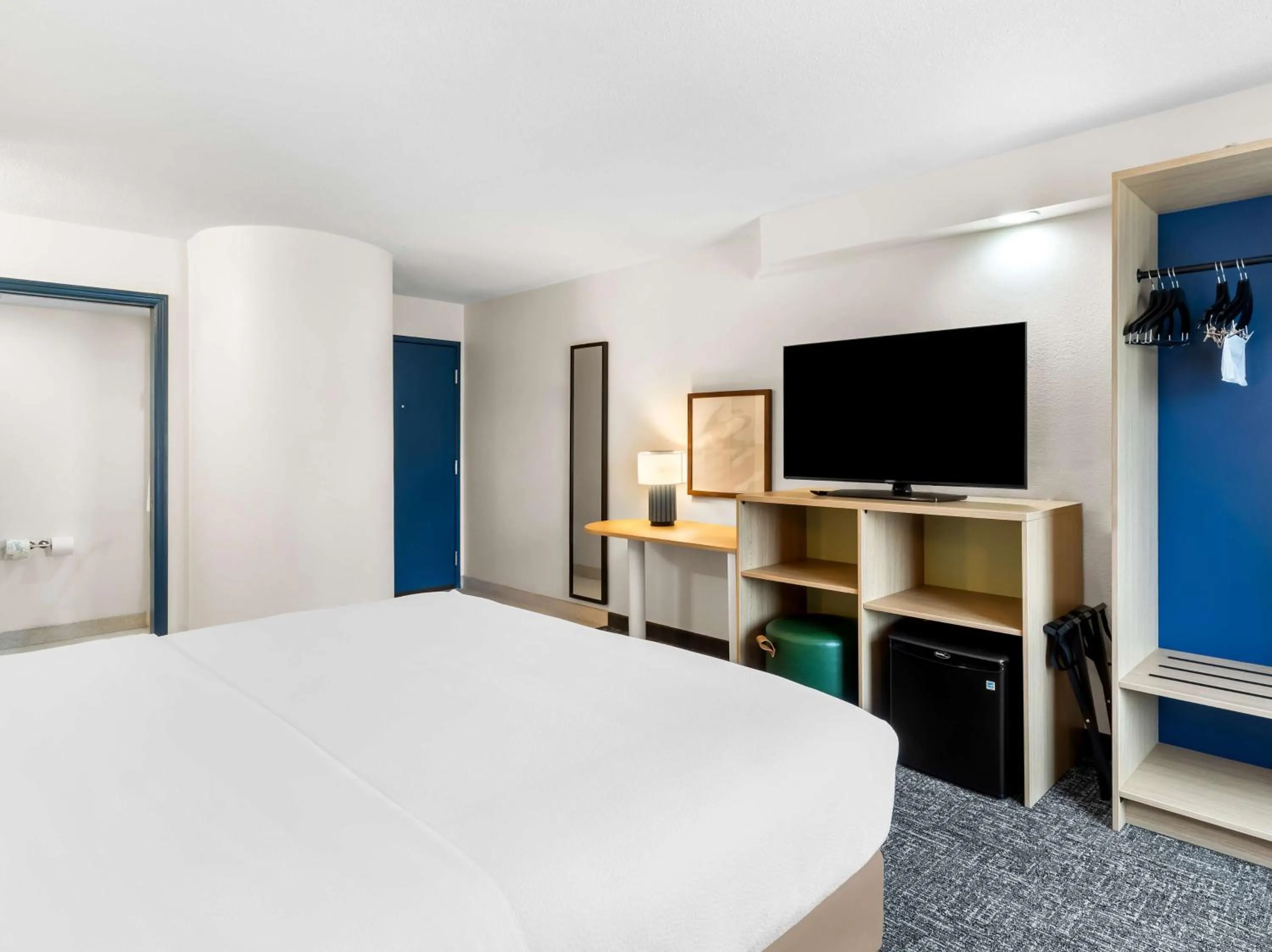 Bed in Spark by Hilton Augusta