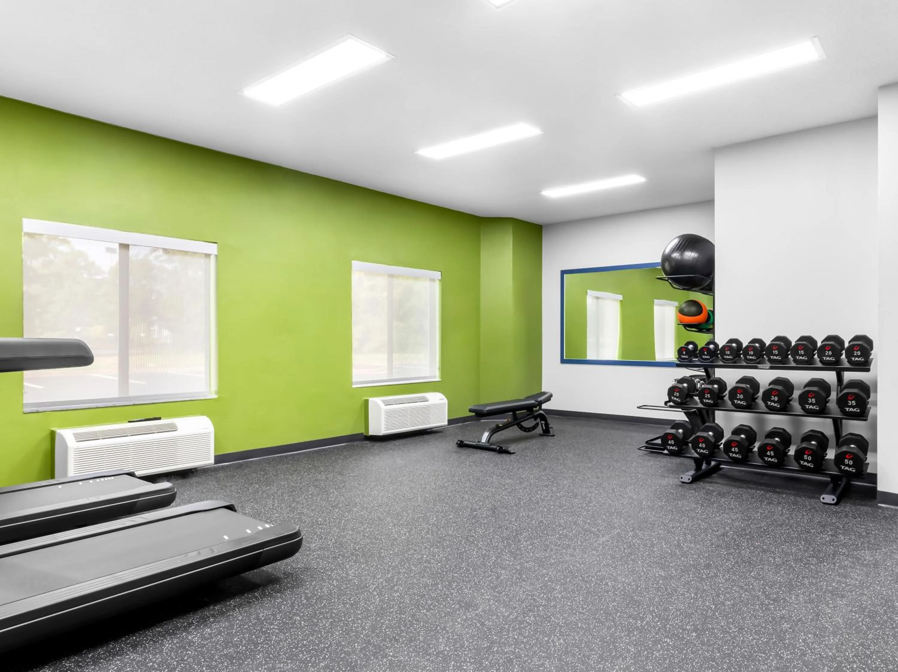 Fitness centre/facilities in Sleep Inn and Conference Center