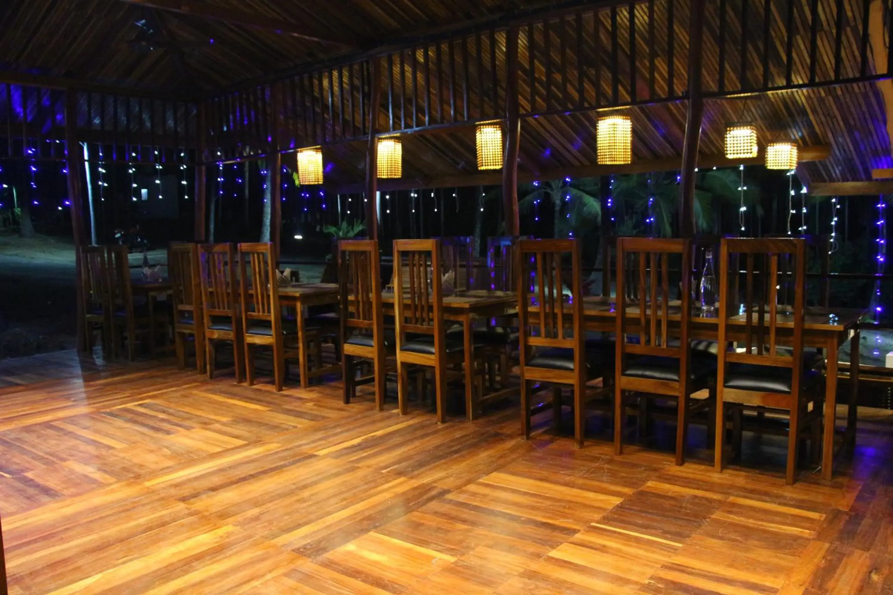 Restaurant/places to eat in Rainforest Resort Restaurant/places to eat in Rainforest Resort