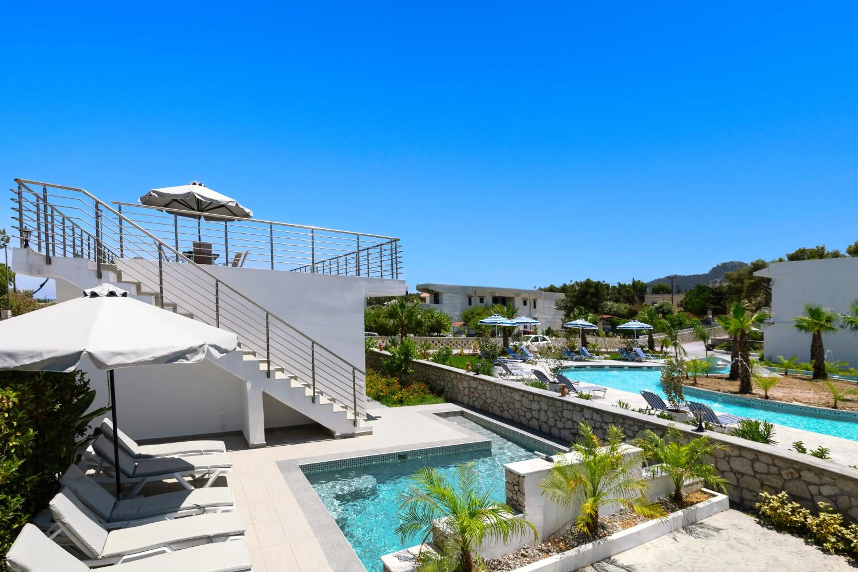 Swimming pool in Paradise Garden