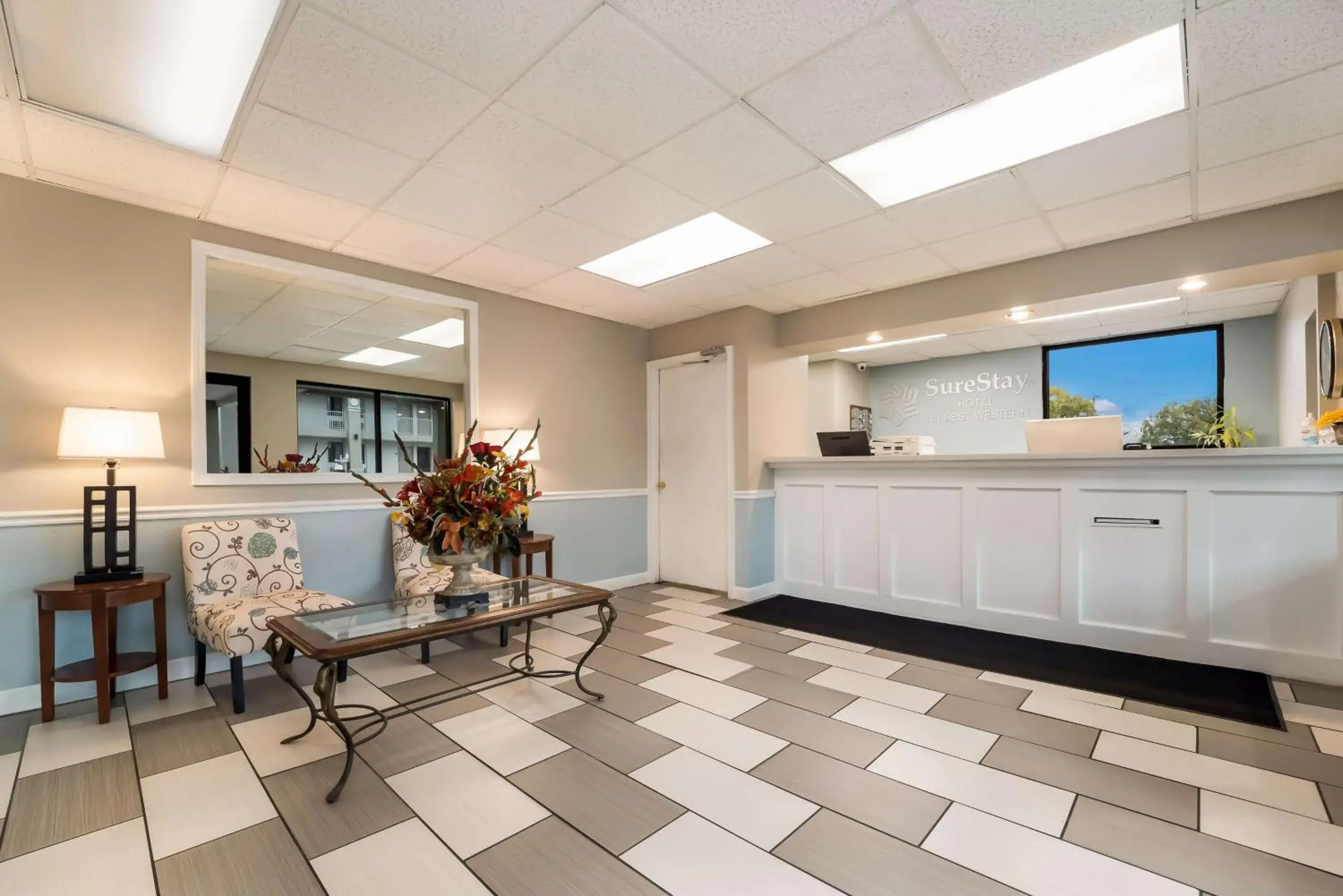 Lobby or reception in SureStay Hotel by Best Western Columbus Downtown Lobby or reception in SureStay Hotel by Best Western Columbus Downtown