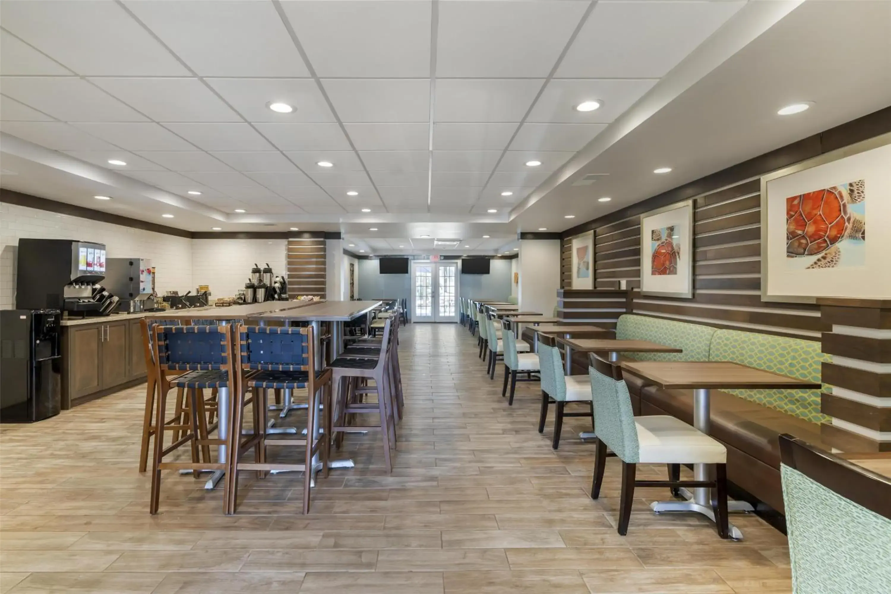 Breakfast in Best Western Plus Jekyll Island Breakfast in Best Western Plus Jekyll Island