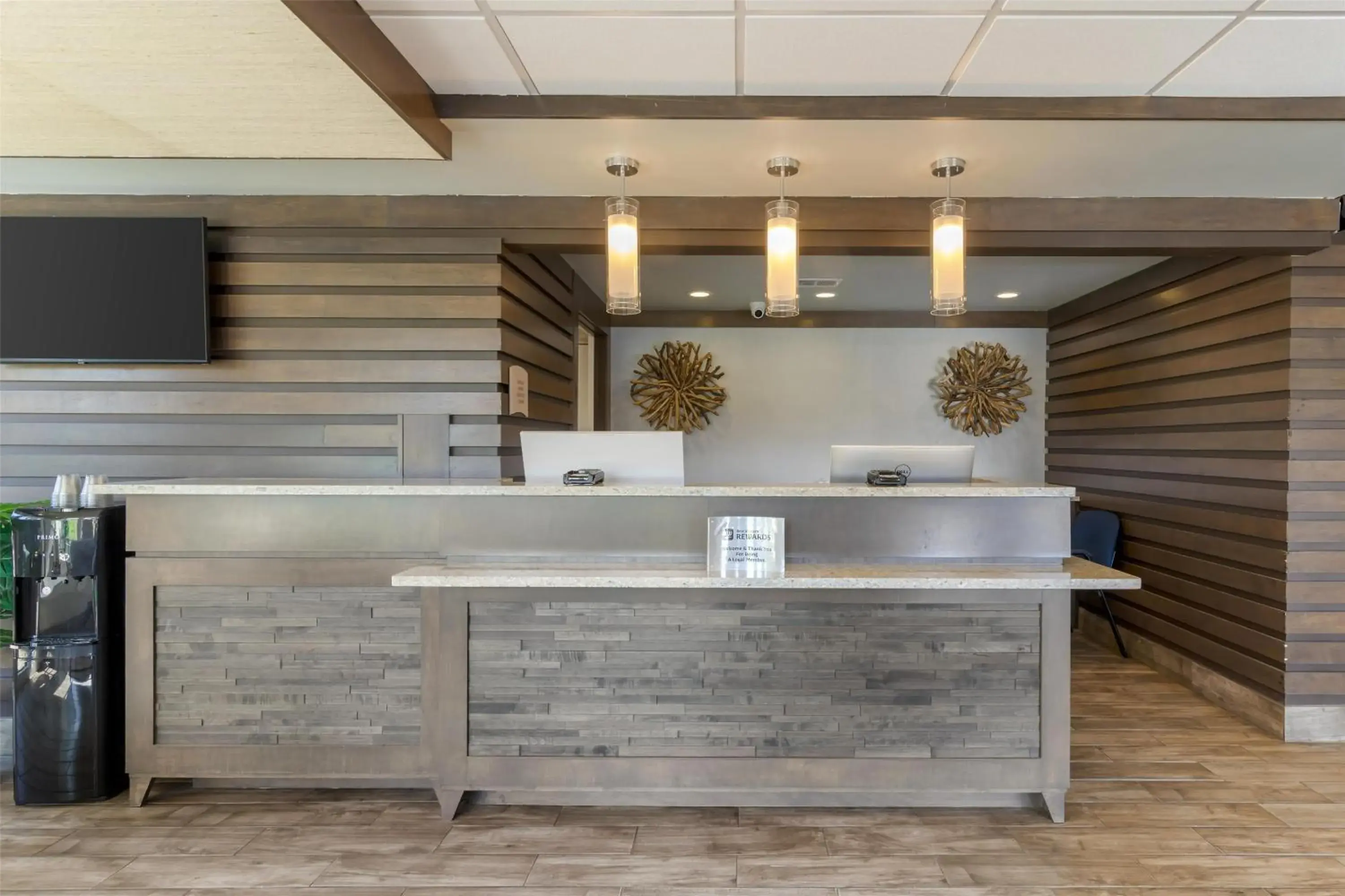 Lobby or reception in Best Western Plus Jekyll Island Lobby or reception in Best Western Plus Jekyll Island