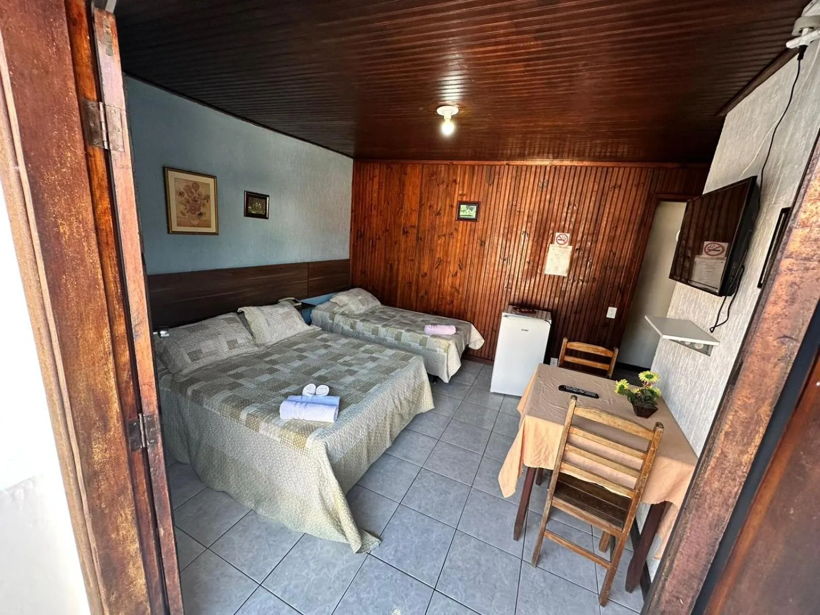 Bedroom, Bed in Hotel Halloween Inn Penedo