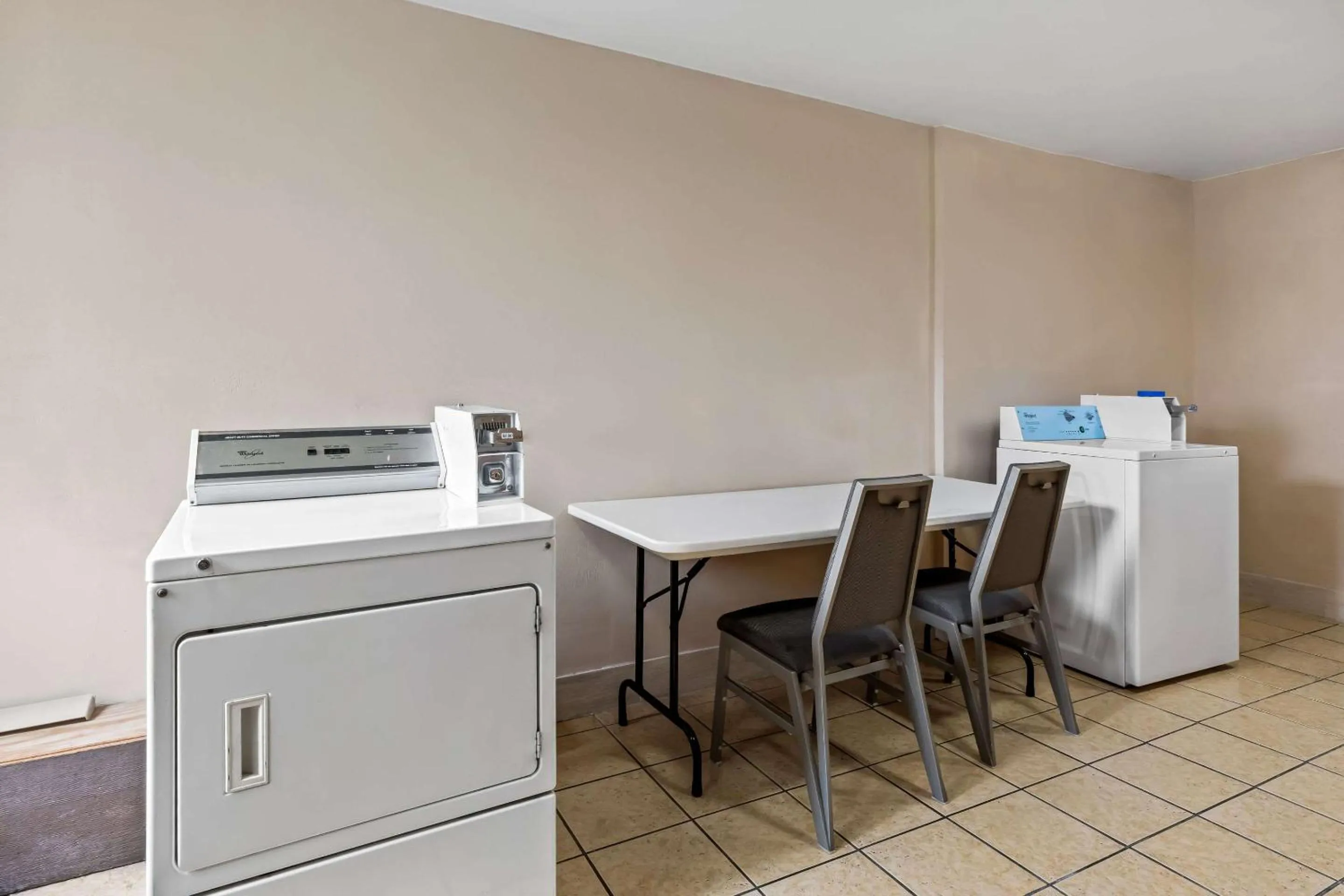 Other in Quality Inn Marietta near Dobbins ARB