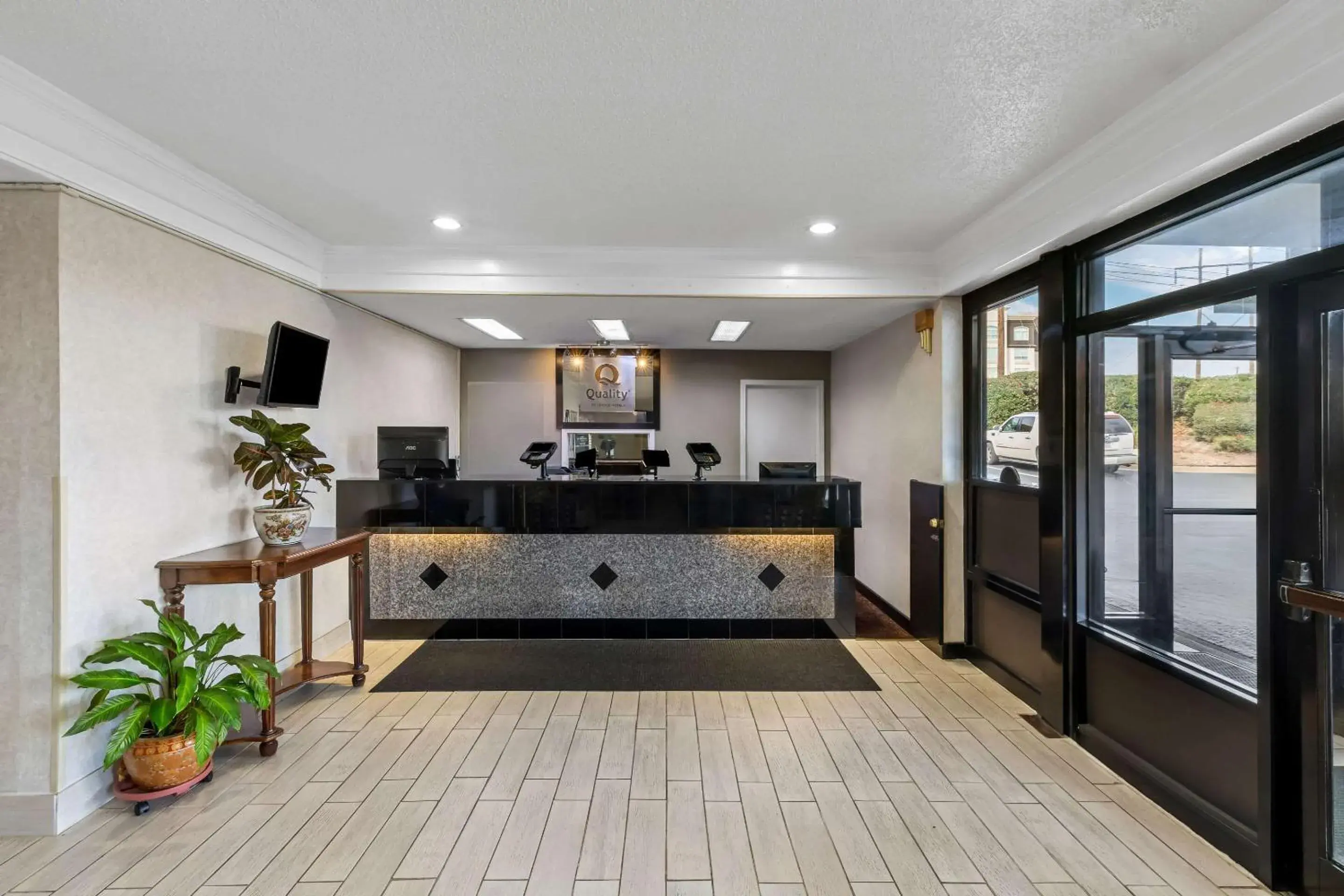 Lobby or reception in Quality Inn Marietta near Dobbins ARB Lobby or reception in Quality Inn Marietta near Dobbins ARB