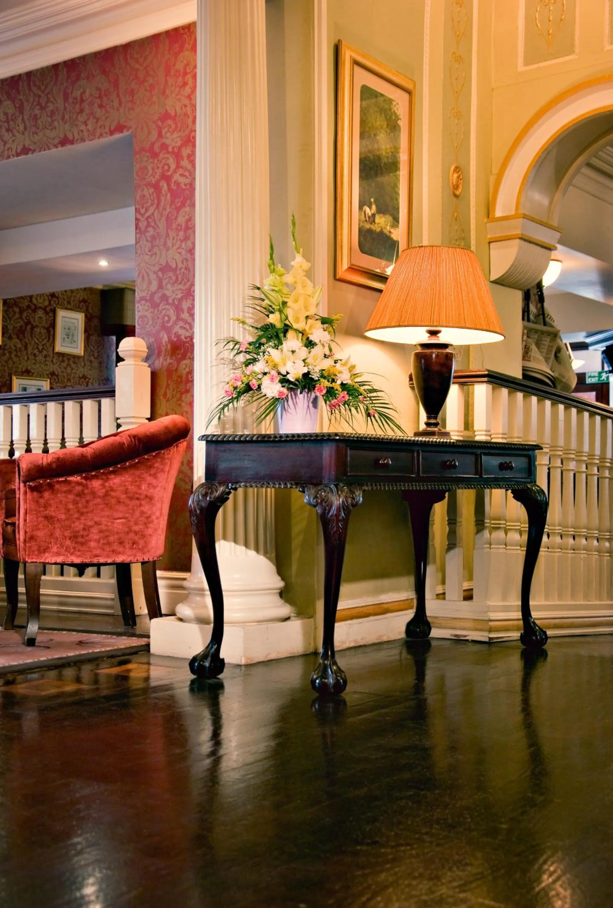 Lounge or bar in Buswells Hotel