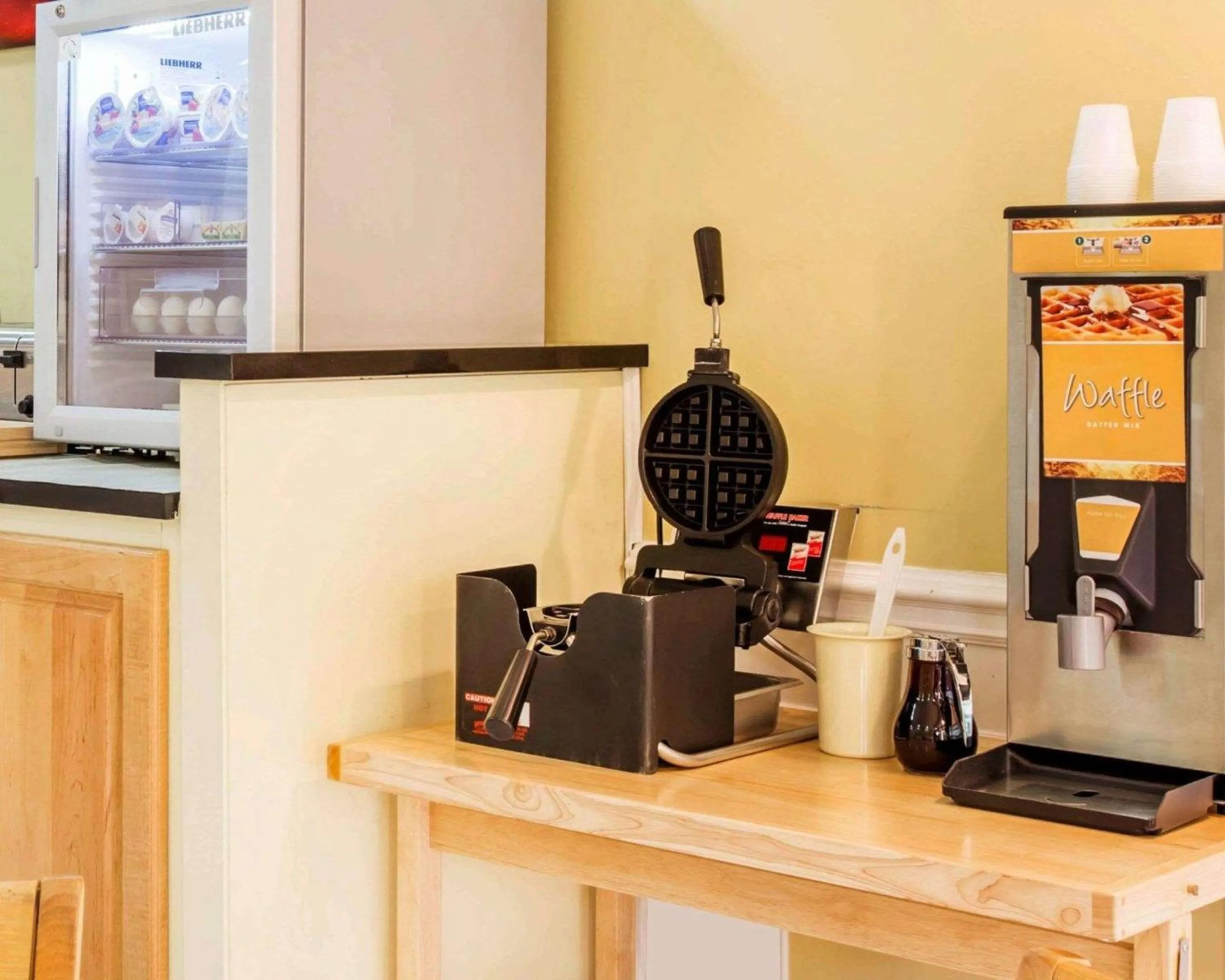 Breakfast in Quality Inn Dalton Central