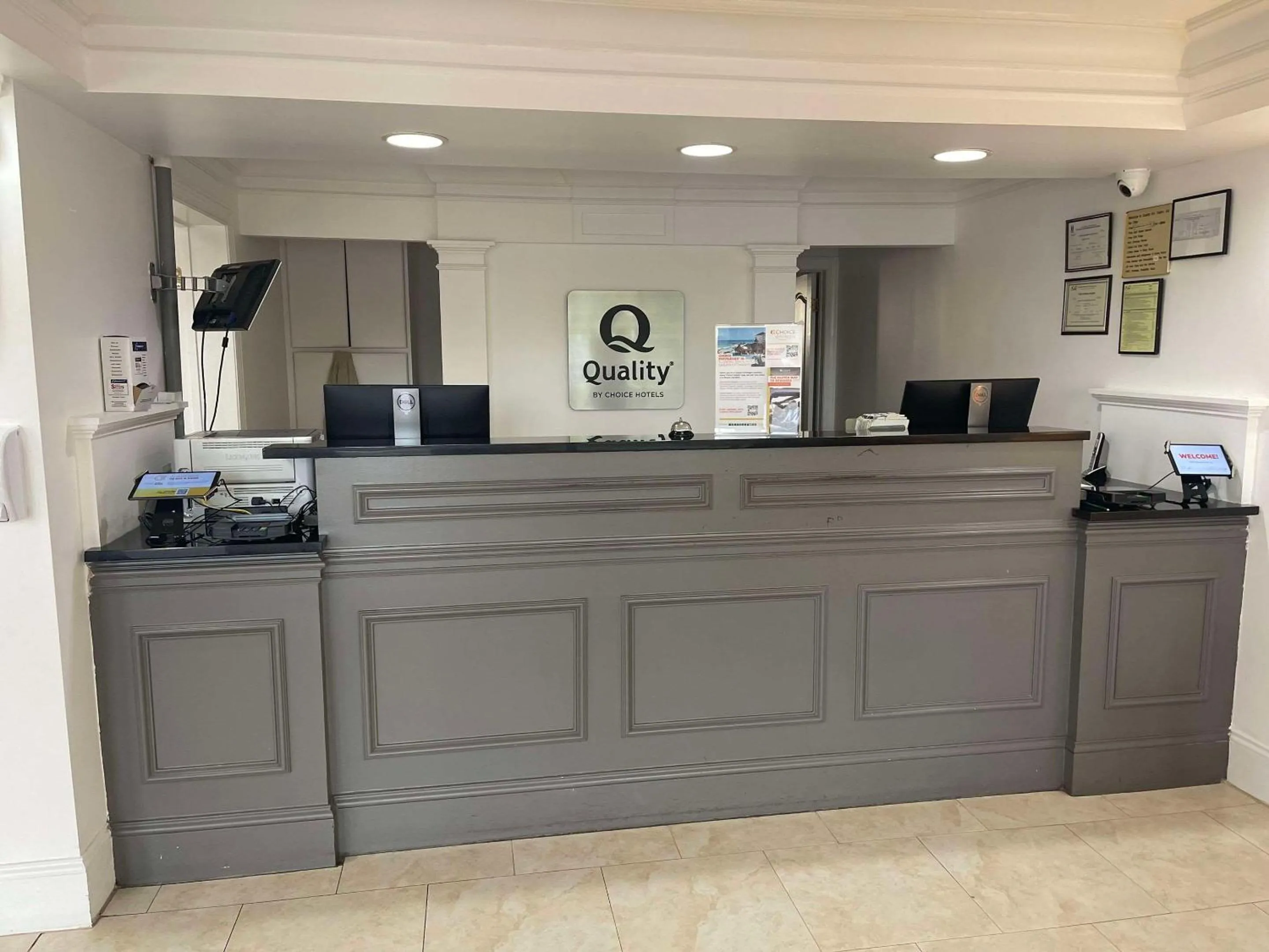 Lobby or reception in Quality Inn Dalton Central