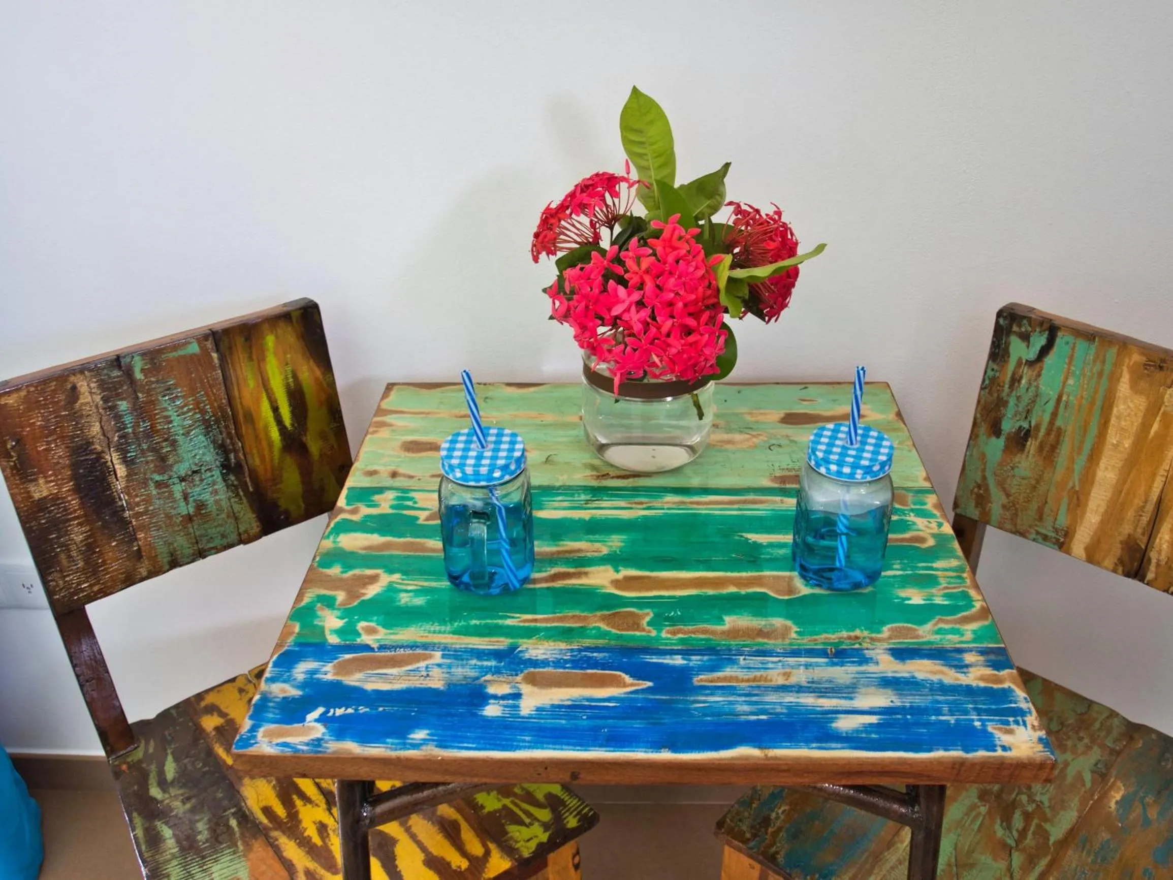 Dining Area in B&B Kas ChuChubi