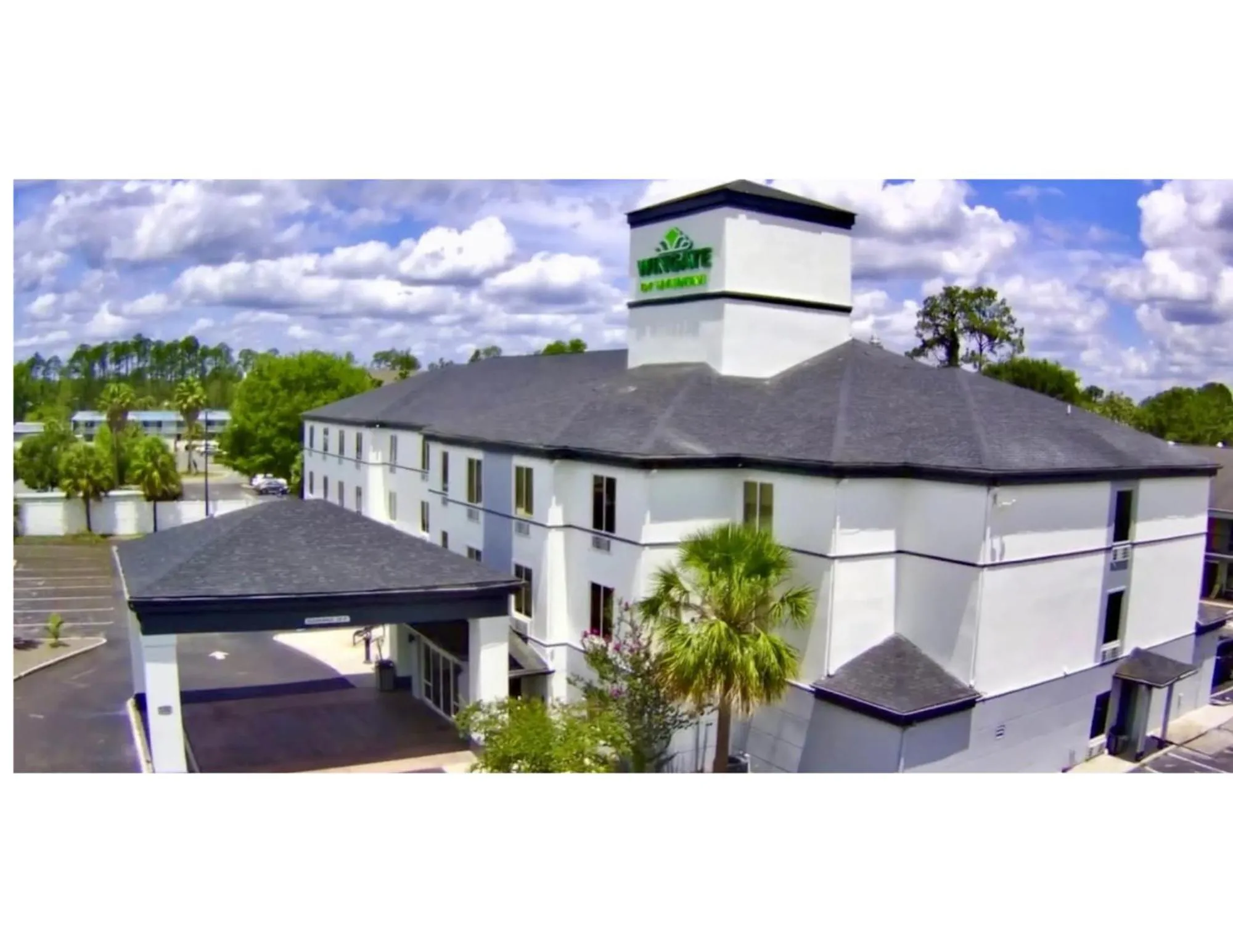 Property building in Wingate by Wyndham Kings Bay Naval Base I-95