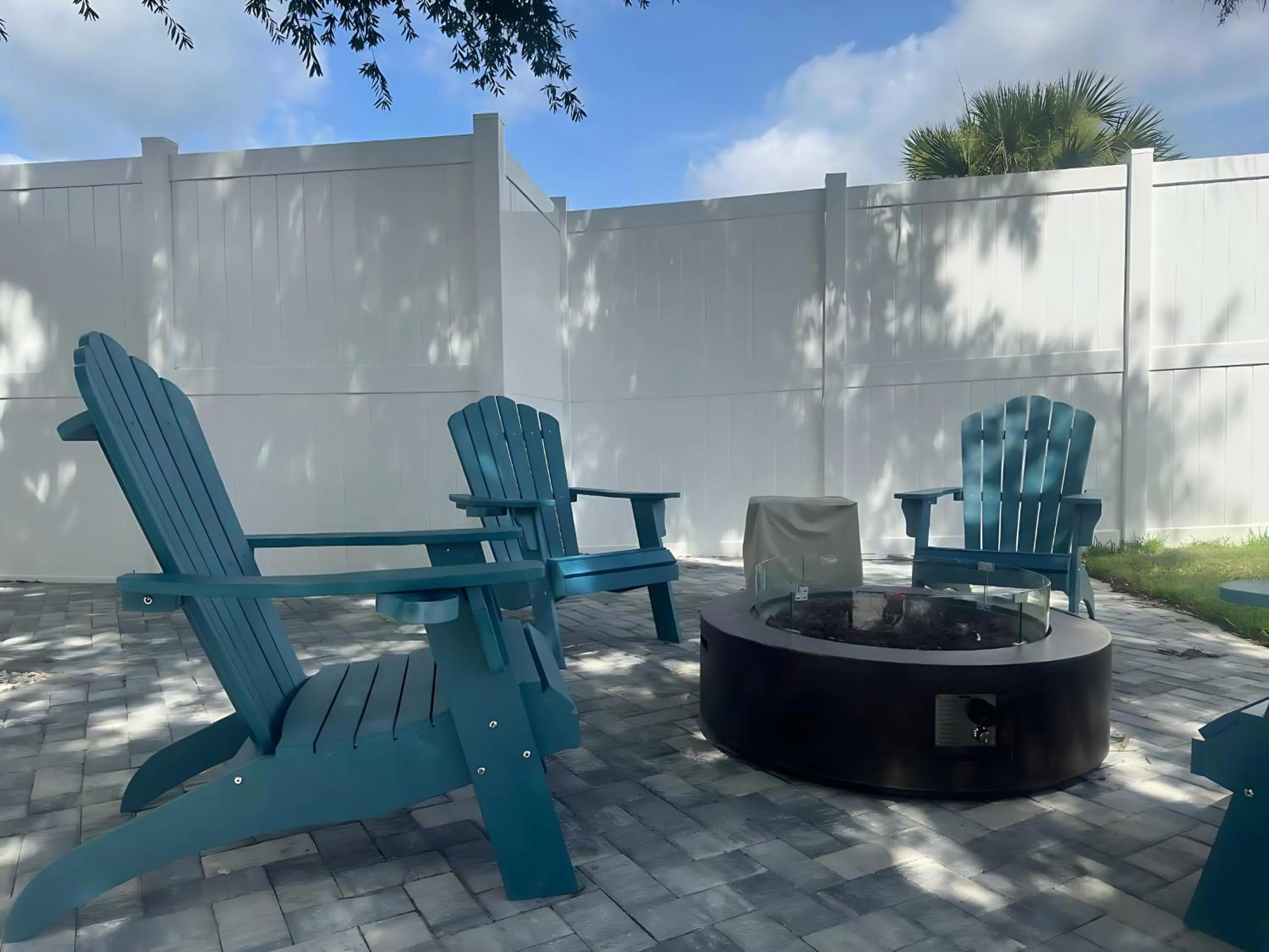 Patio in Wingate by Wyndham Kings Bay Naval Base I-95