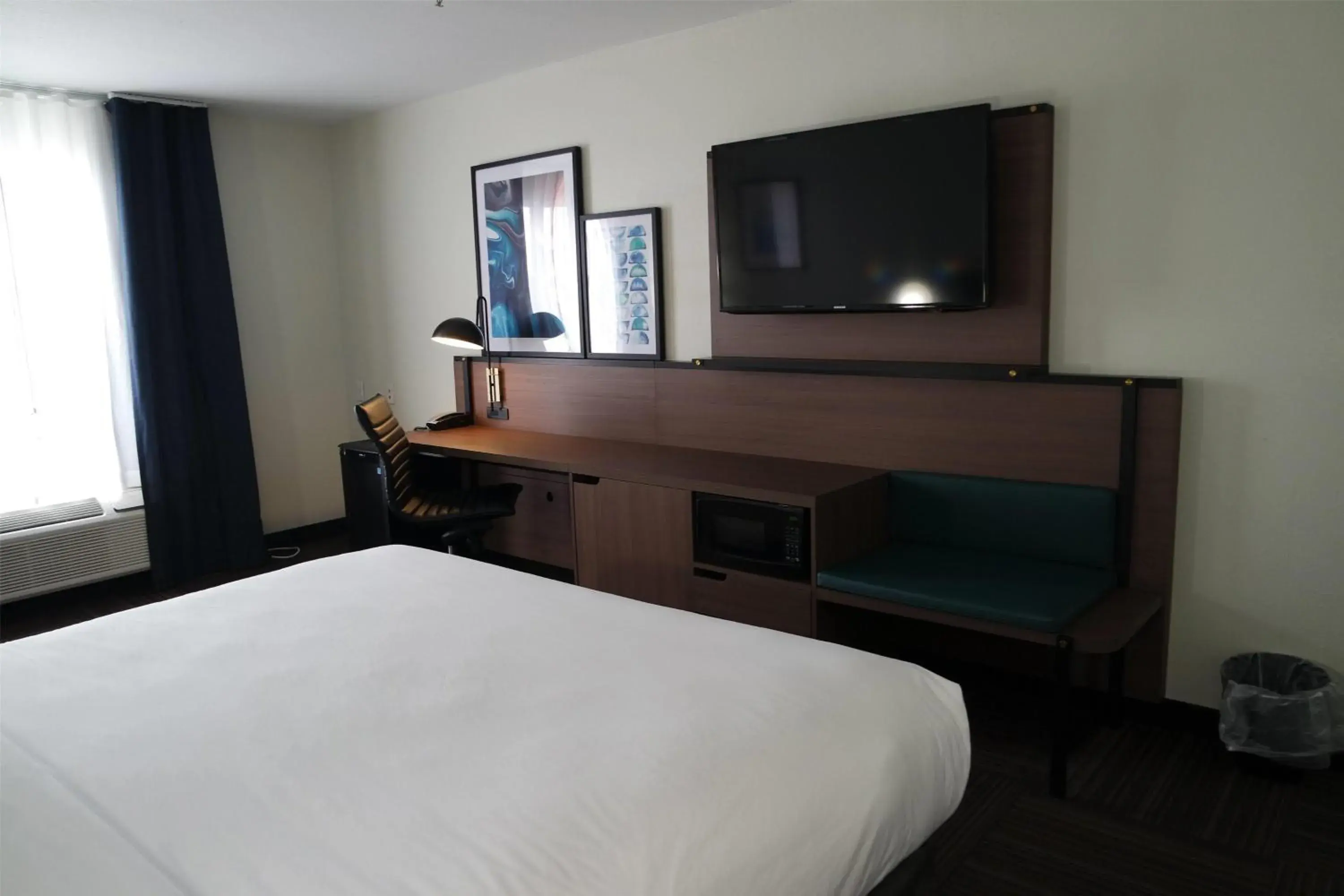 Photo of the whole room, Bed in Wingate by Wyndham Kings Bay Naval Base I-95 Photo of the whole room, Bed in Wingate by Wyndham Kings Bay Naval Base I-95