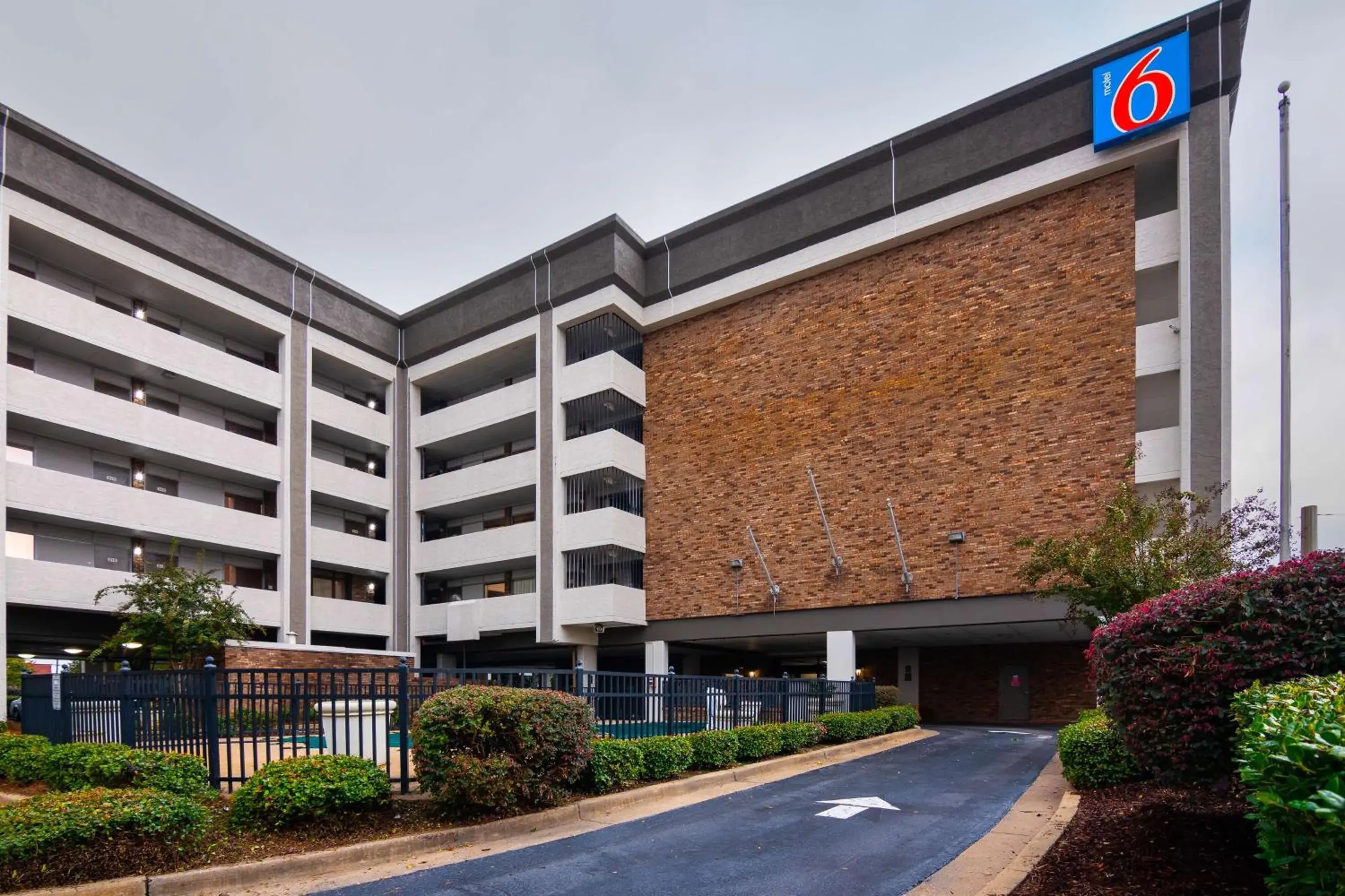 Property building in Motel 6-Columbus, GA - Downtown Property building in Motel 6-Columbus, GA - Downtown