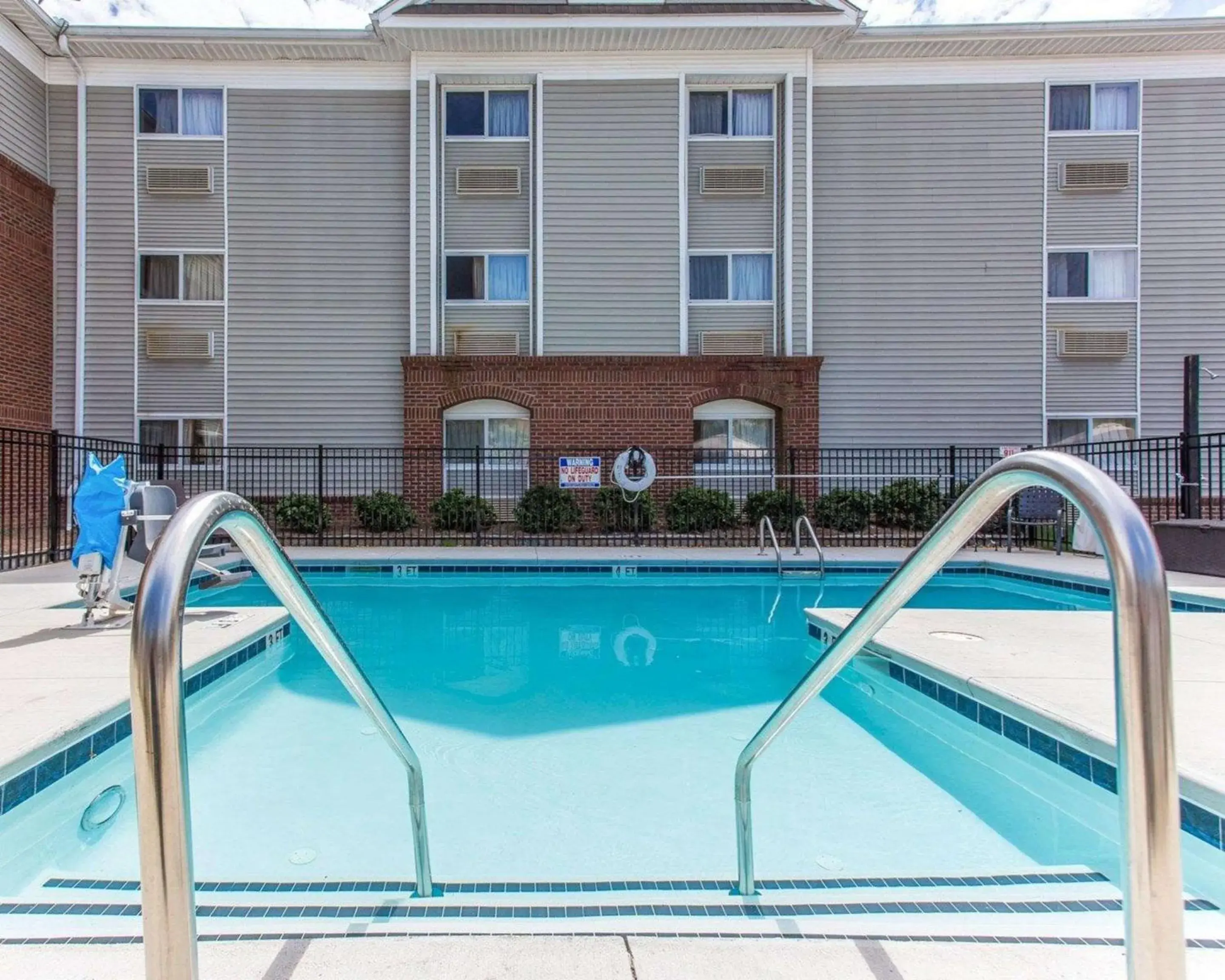 On site, Swimming Pool in Suburban Studios Kennesaw-Marietta North