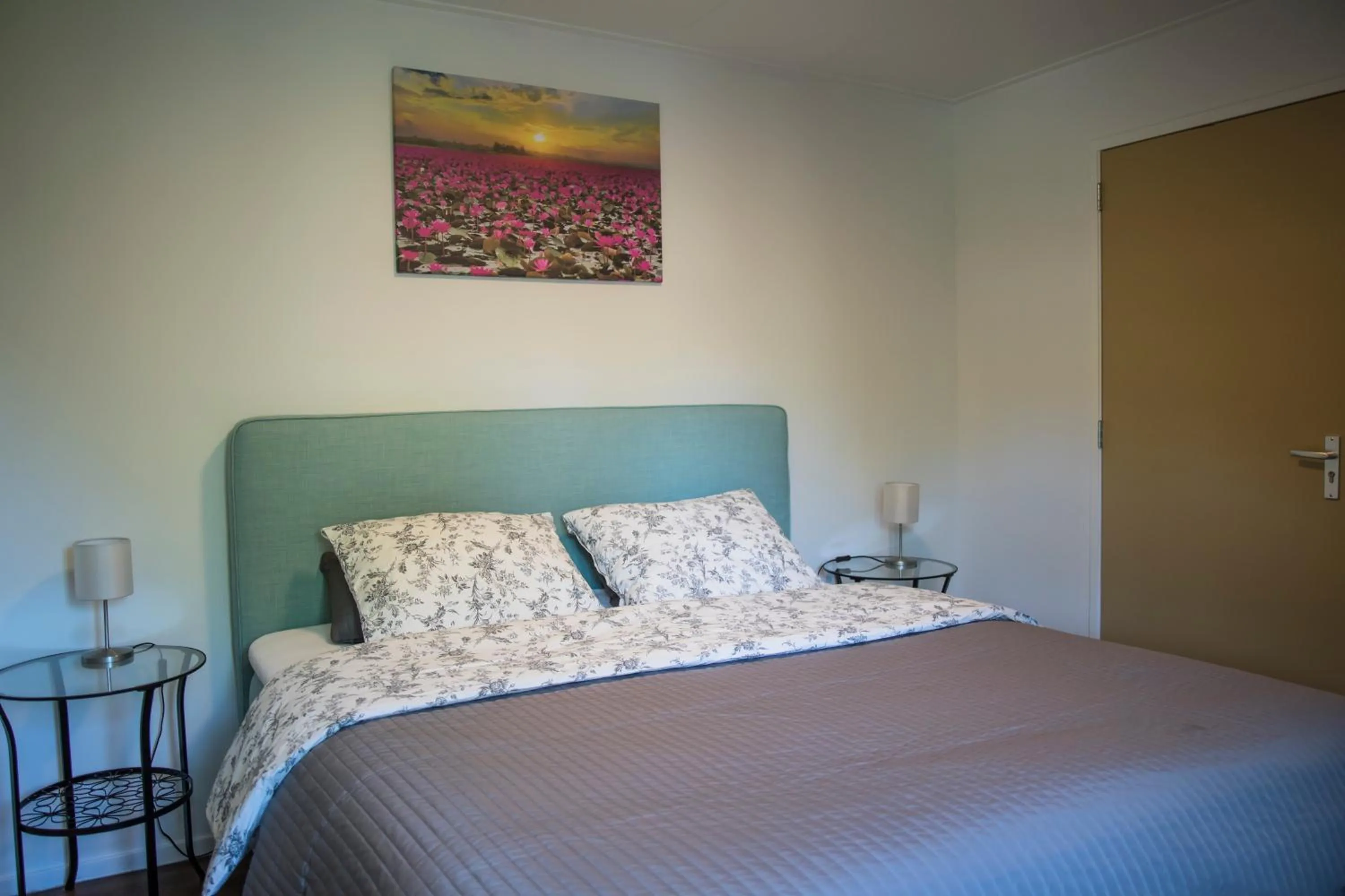 Bed in B&B Lisa Groningen