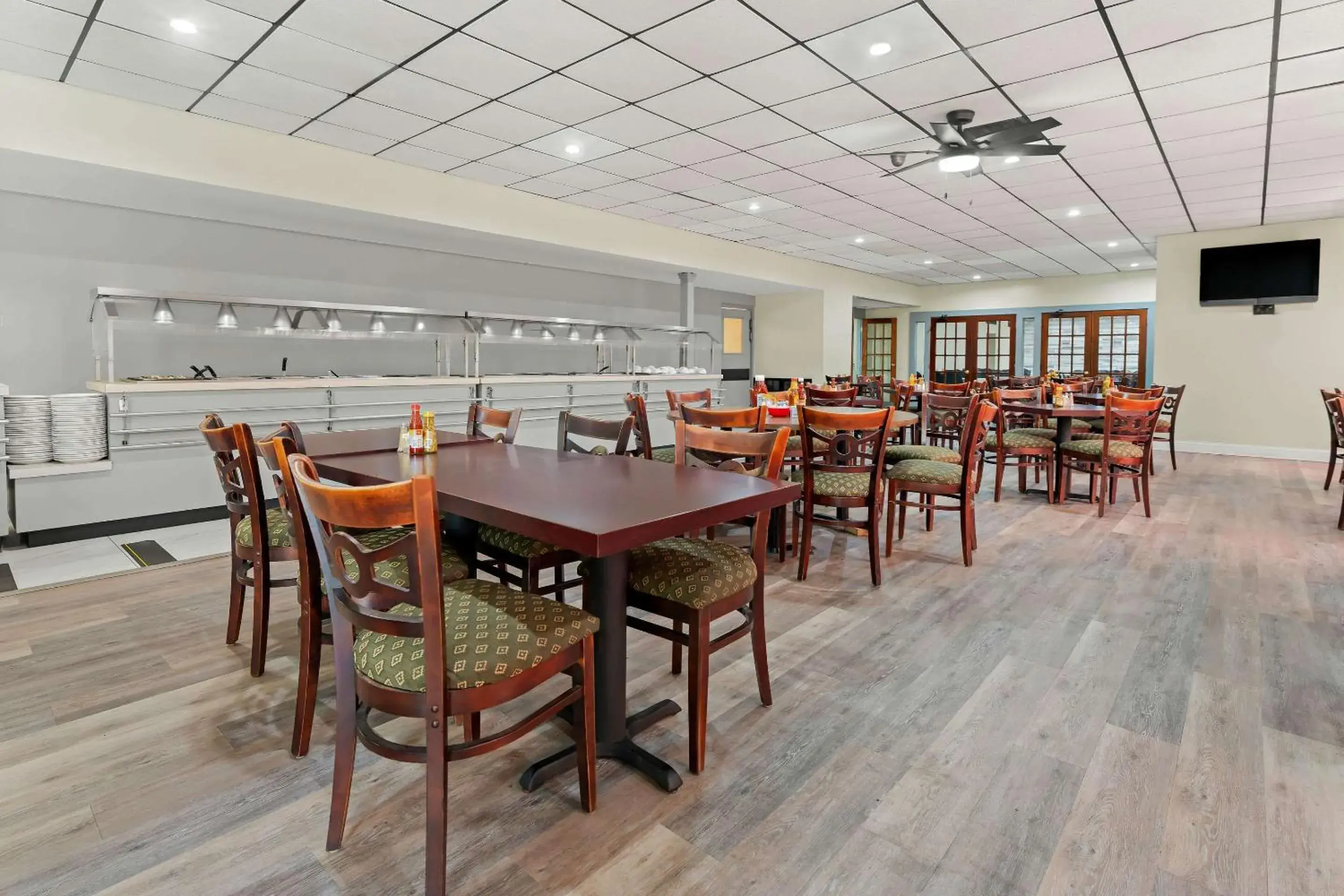 Restaurant/places to eat in Quality Inn Americus Restaurant/places to eat in Quality Inn Americus