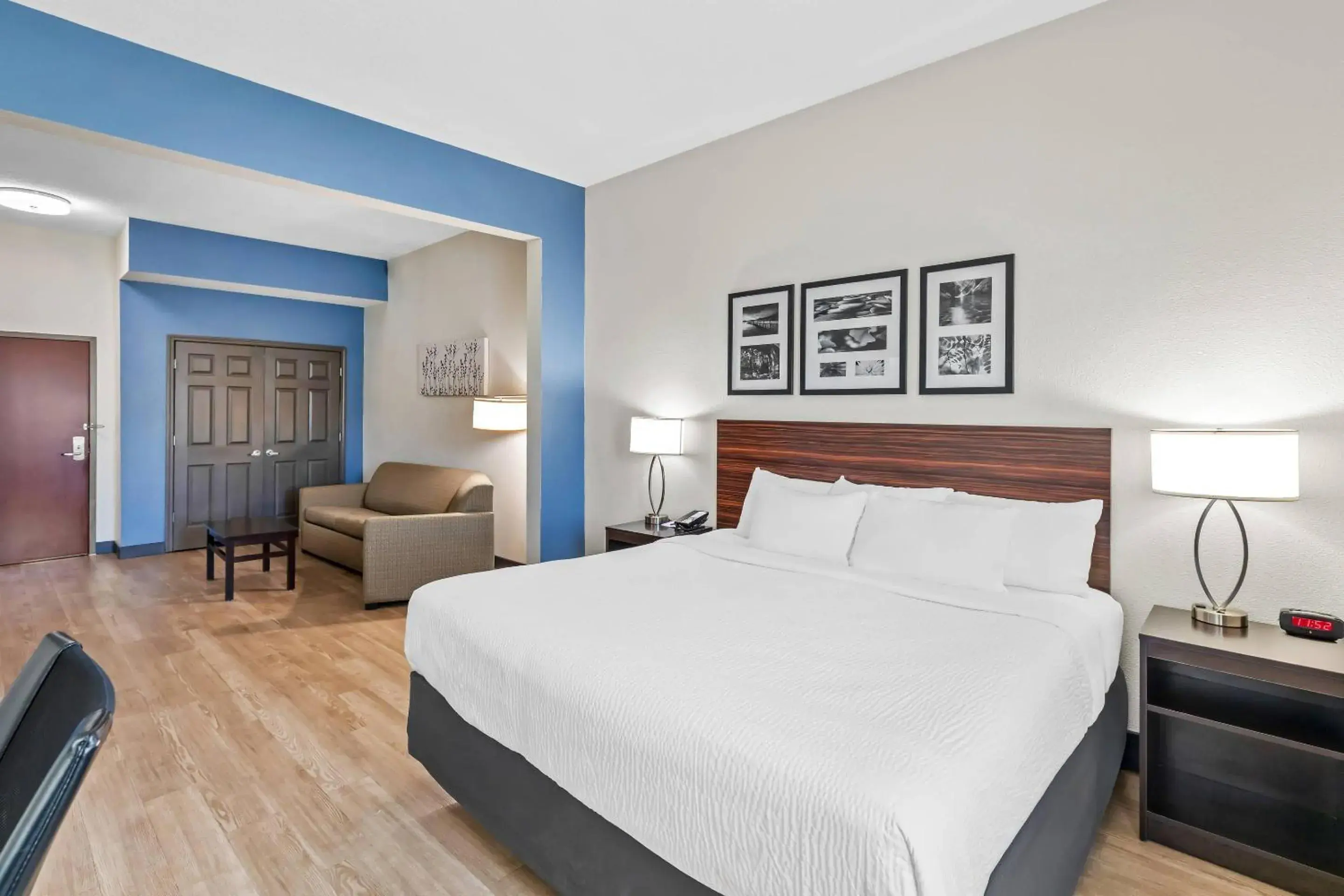 Bedroom, Bed in Sleep Inn & Suites Hiram - Atlanta Northwest Bedroom, Bed in Sleep Inn & Suites Hiram - Atlanta Northwest