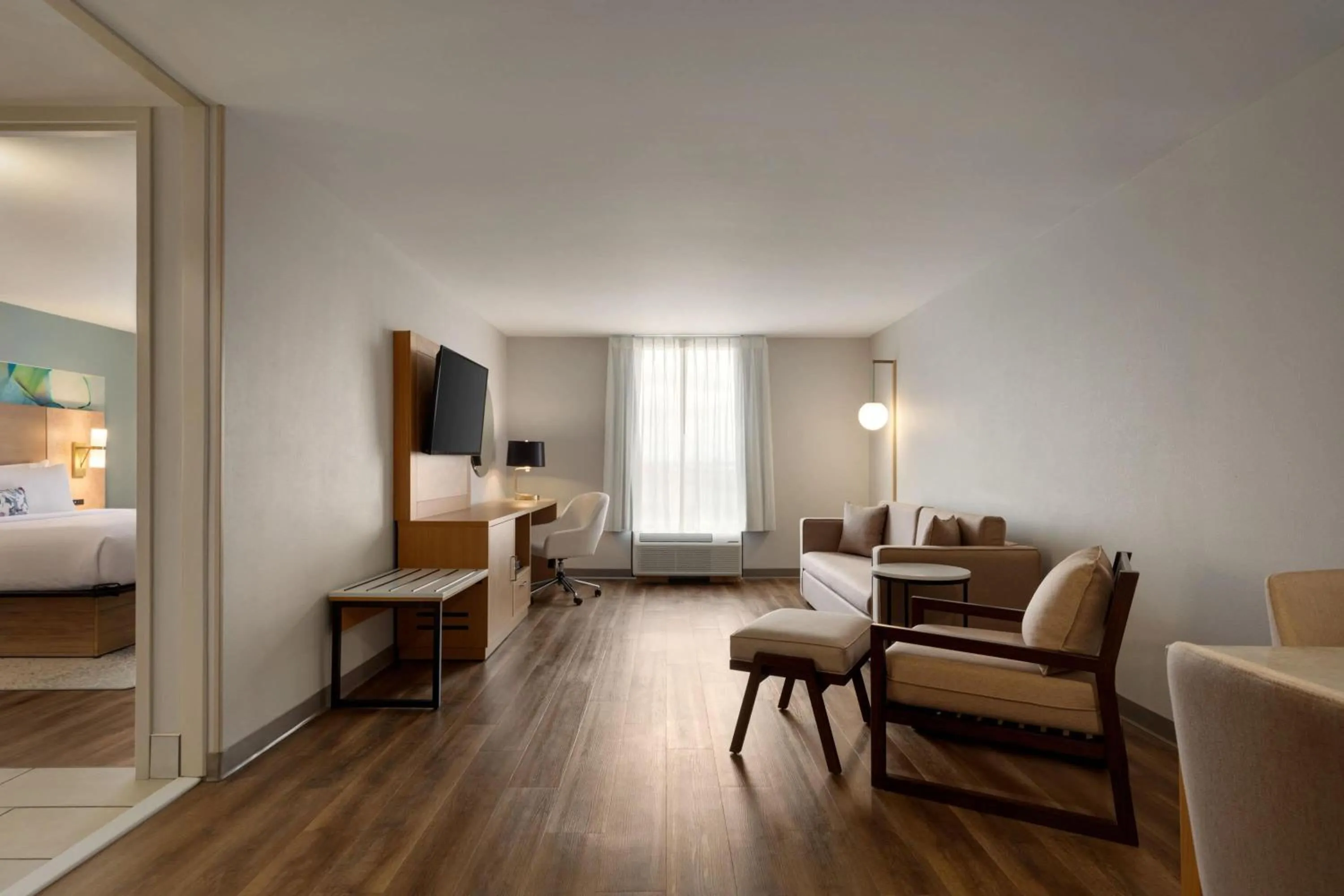 Photo of the whole room, Bed in Wyndham Garden Atlanta Airport