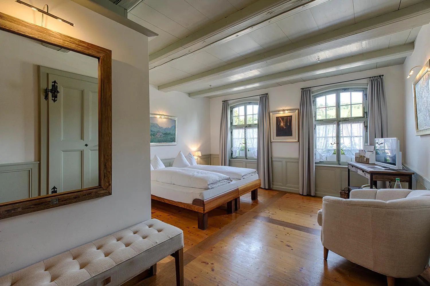 Bed in Romantik Hotel Bären Dürrenroth