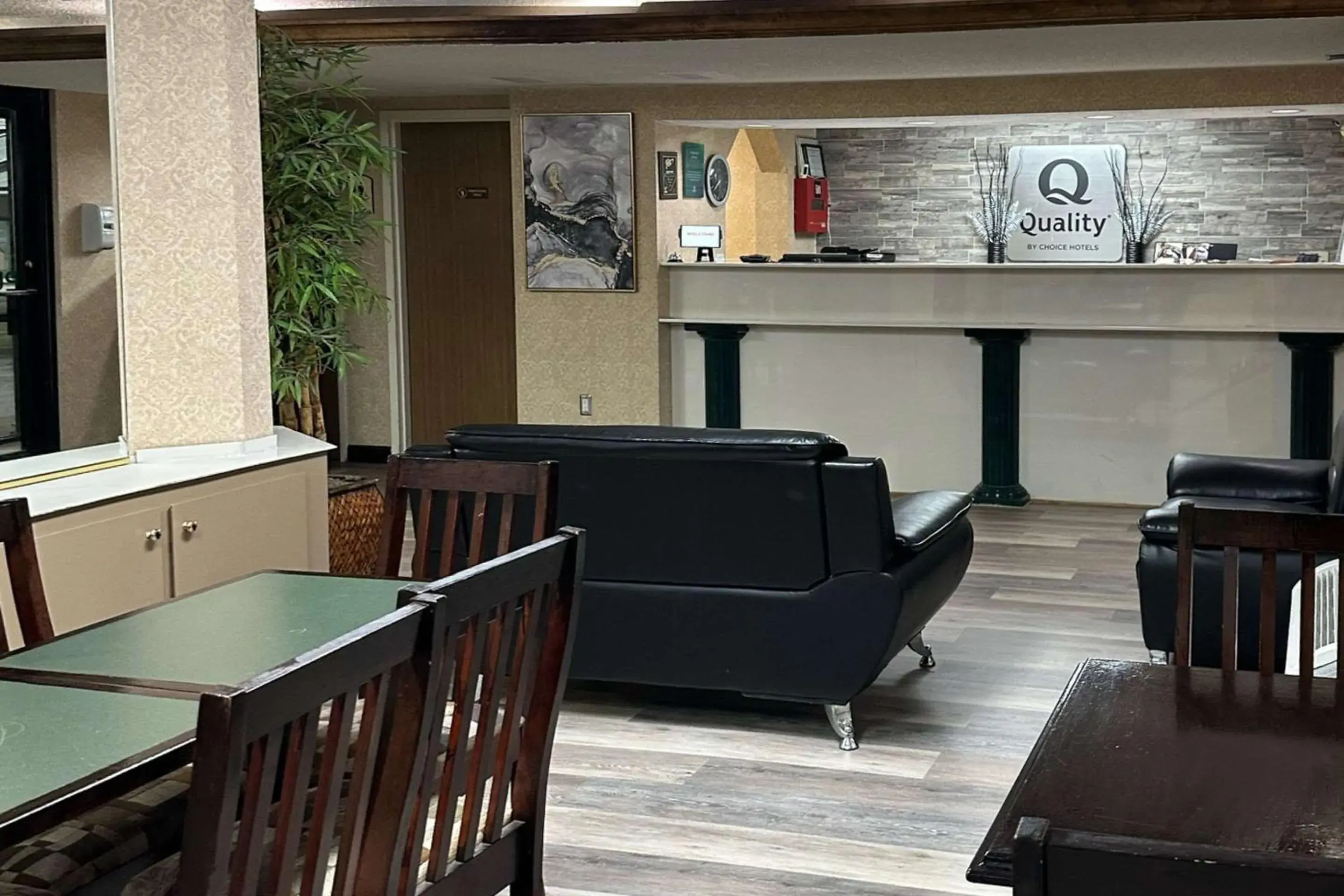 Lobby or reception in Quality Inn Byron Lobby or reception in Quality Inn Byron