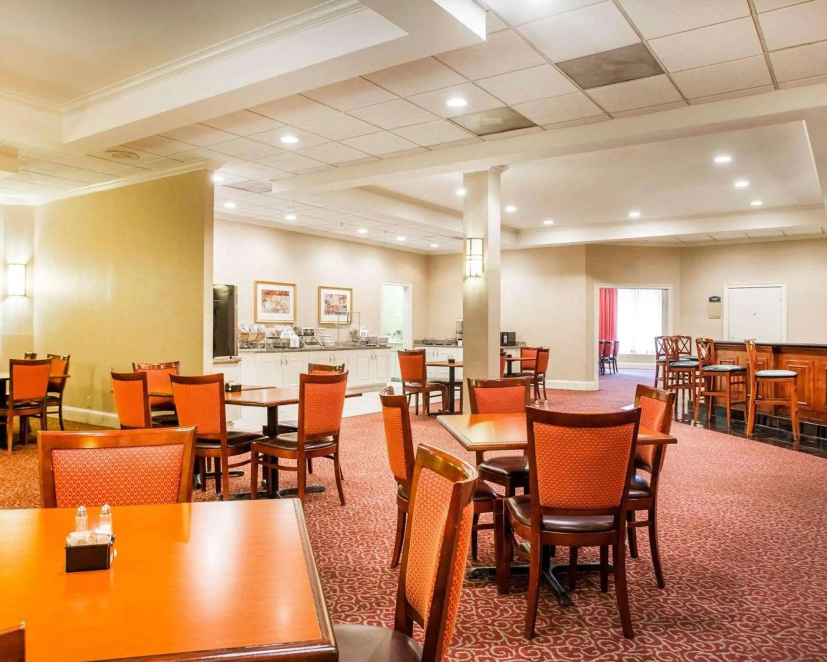 Restaurant/places to eat in Budgetel Inn & Suites Atlanta Restaurant/places to eat in Budgetel Inn & Suites Atlanta