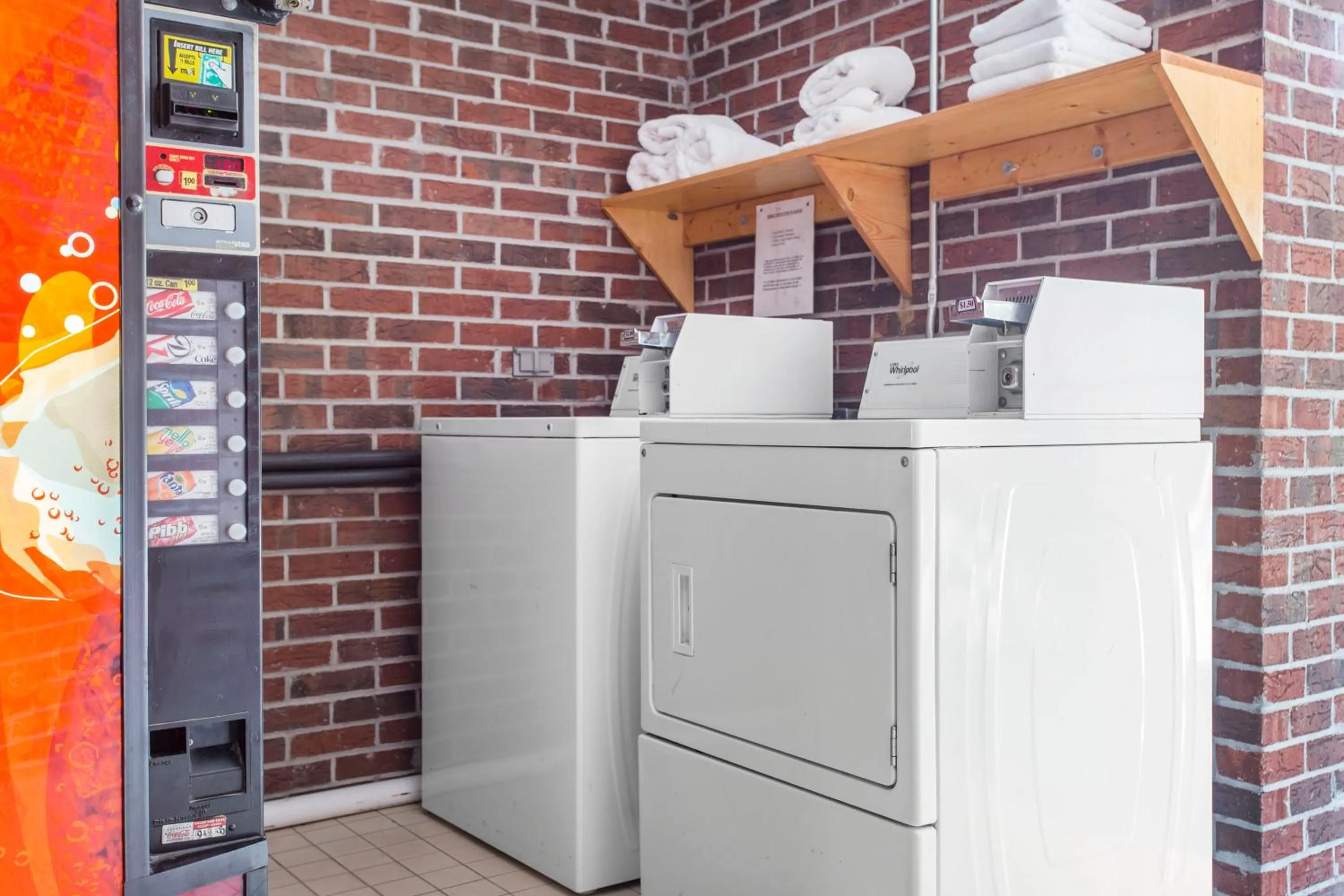 laundry in Quality Inn & Suites Vidalia