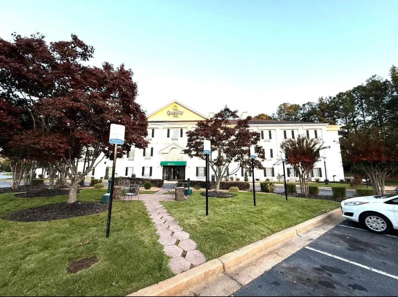 Property building in Quality Inn Newnan - Atlanta South Property building in Quality Inn Newnan - Atlanta South