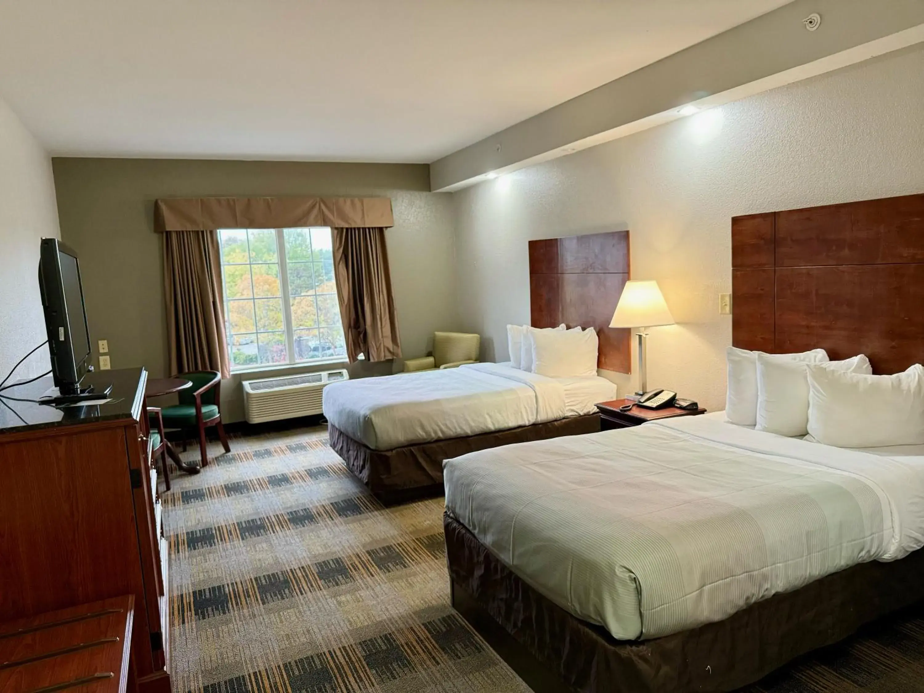 Property building, Bed in Quality Inn Newnan - Atlanta South Property building, Bed in Quality Inn Newnan - Atlanta South