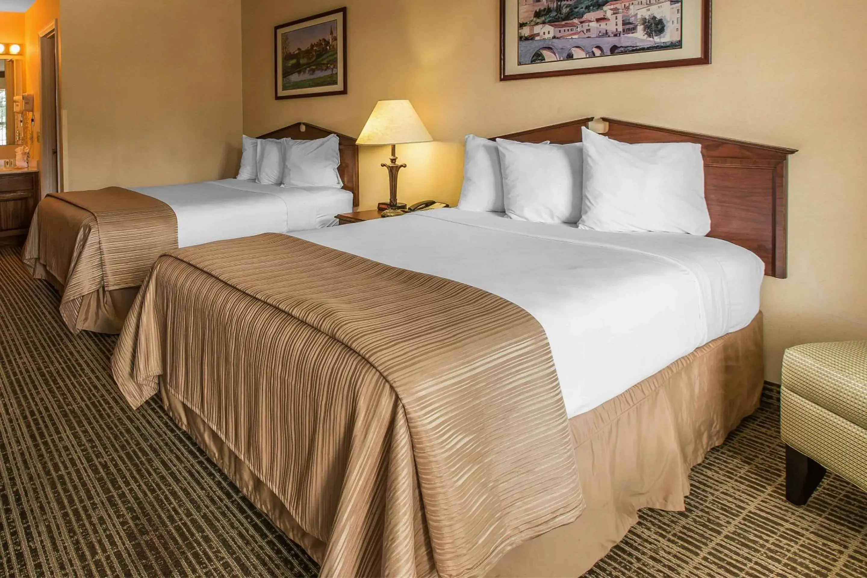 Photo of the whole room in Quality Inn Jesup Photo of the whole room in Quality Inn Jesup
