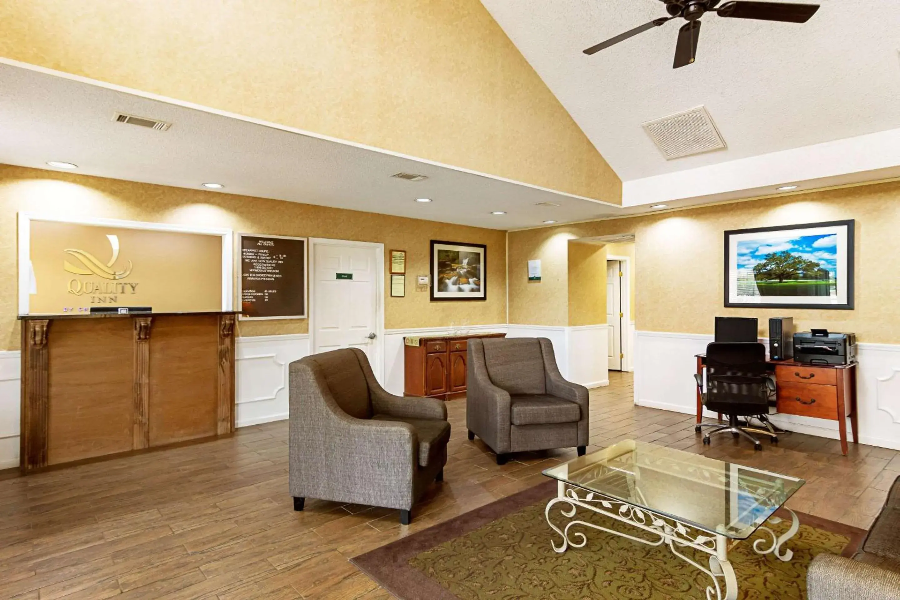 Lobby or reception in Quality Inn Thomaston Lobby or reception in Quality Inn Thomaston