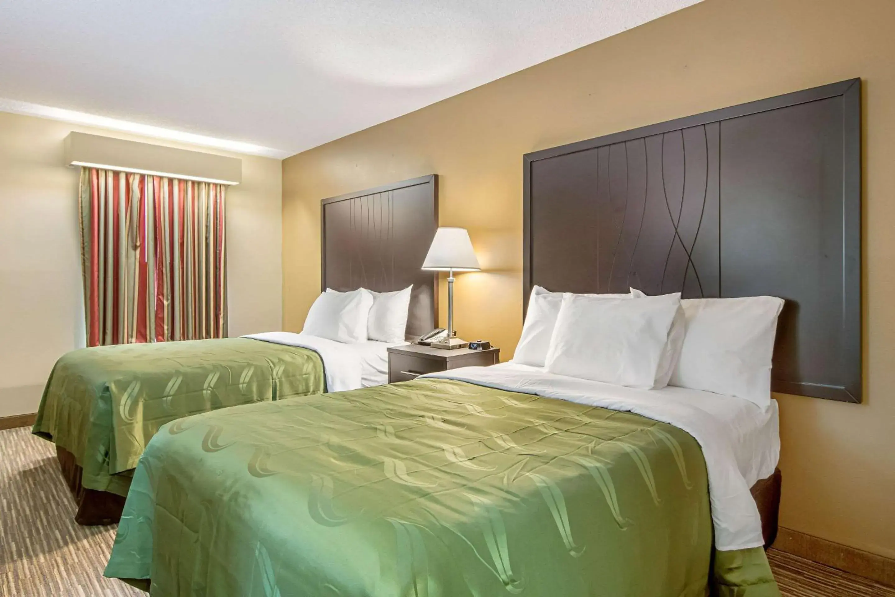 Photo of the whole room, Bed in Quality Inn Thomaston Photo of the whole room, Bed in Quality Inn Thomaston