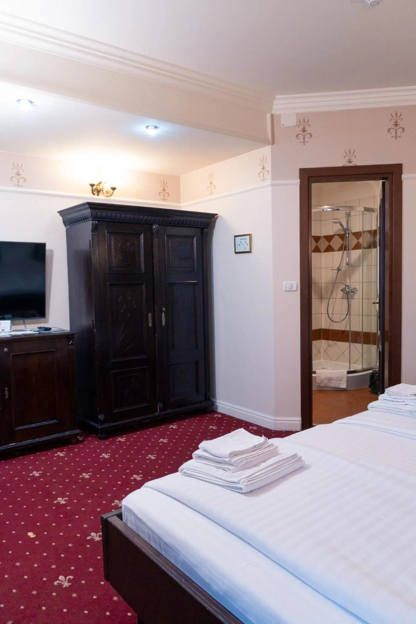 Bed in Casa del Sole Boutique Hotel Timisoara