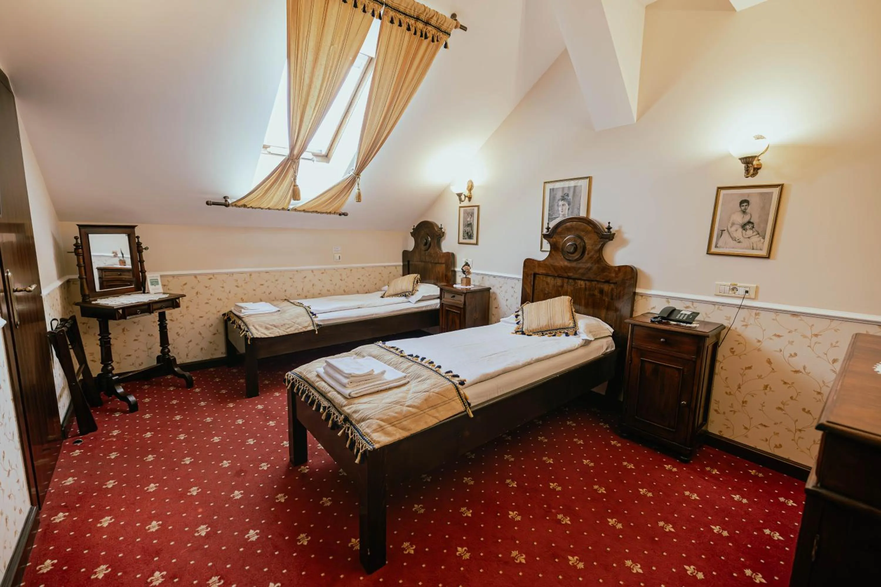 Bedroom, Bed in Casa del Sole Boutique Hotel Timisoara