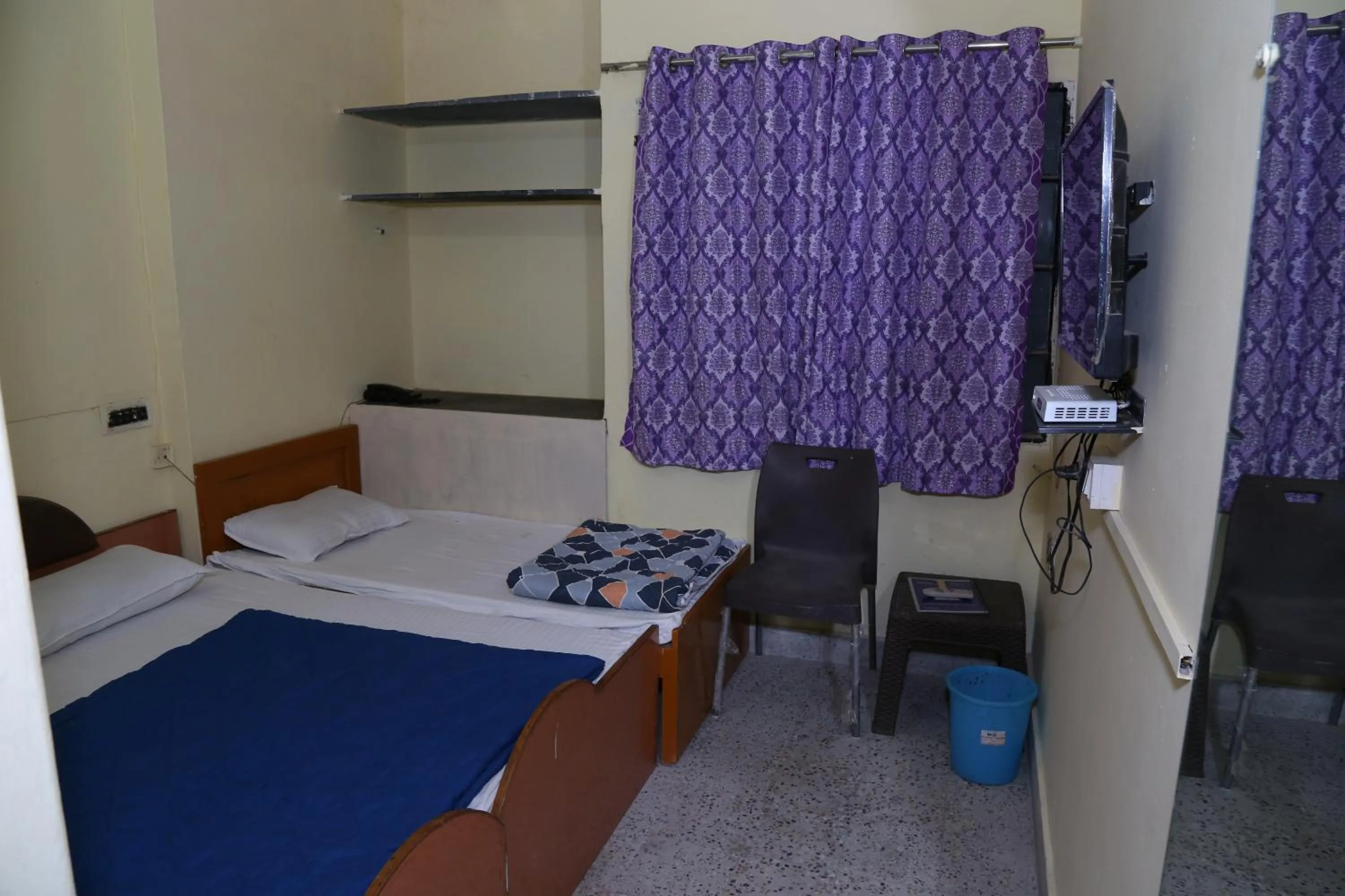 Bed in Hotel Shri Karni Vilas & SPA