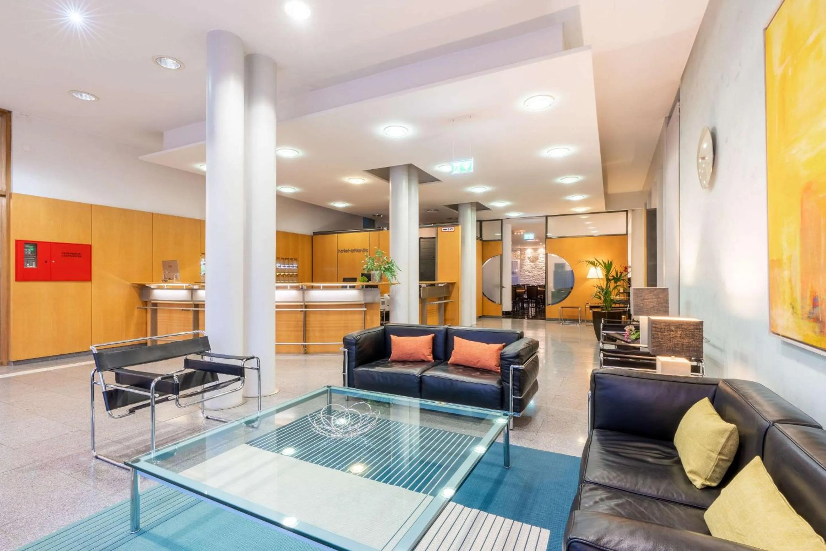 Lobby or reception in Comfort Hotel Atlantic Muenchen Sued