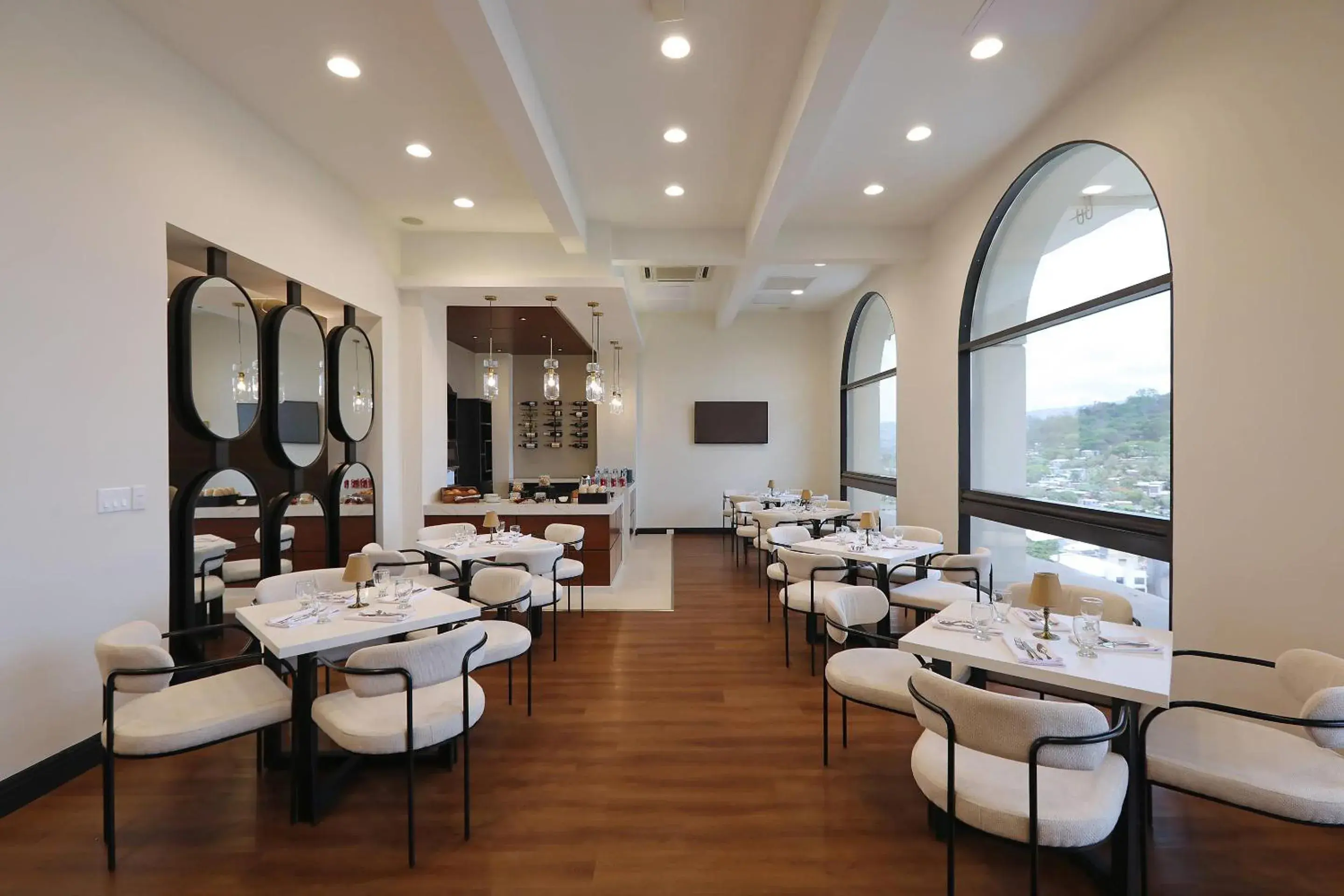 Lounge or bar in Clarion Hotel Real Tegucigalpa Lounge or bar in Clarion Hotel Real Tegucigalpa