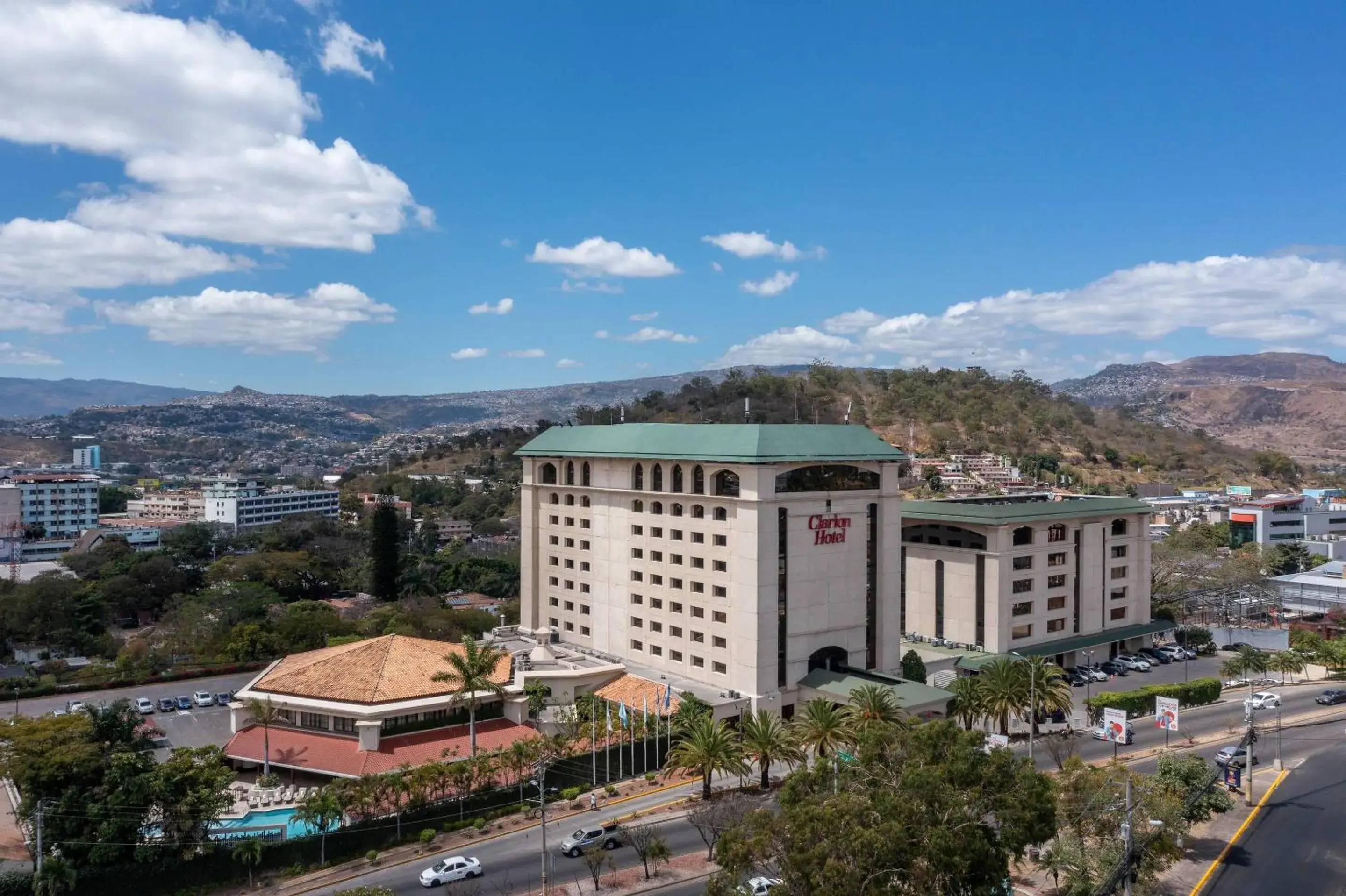 Property building in Clarion Hotel Real Tegucigalpa Property building in Clarion Hotel Real Tegucigalpa