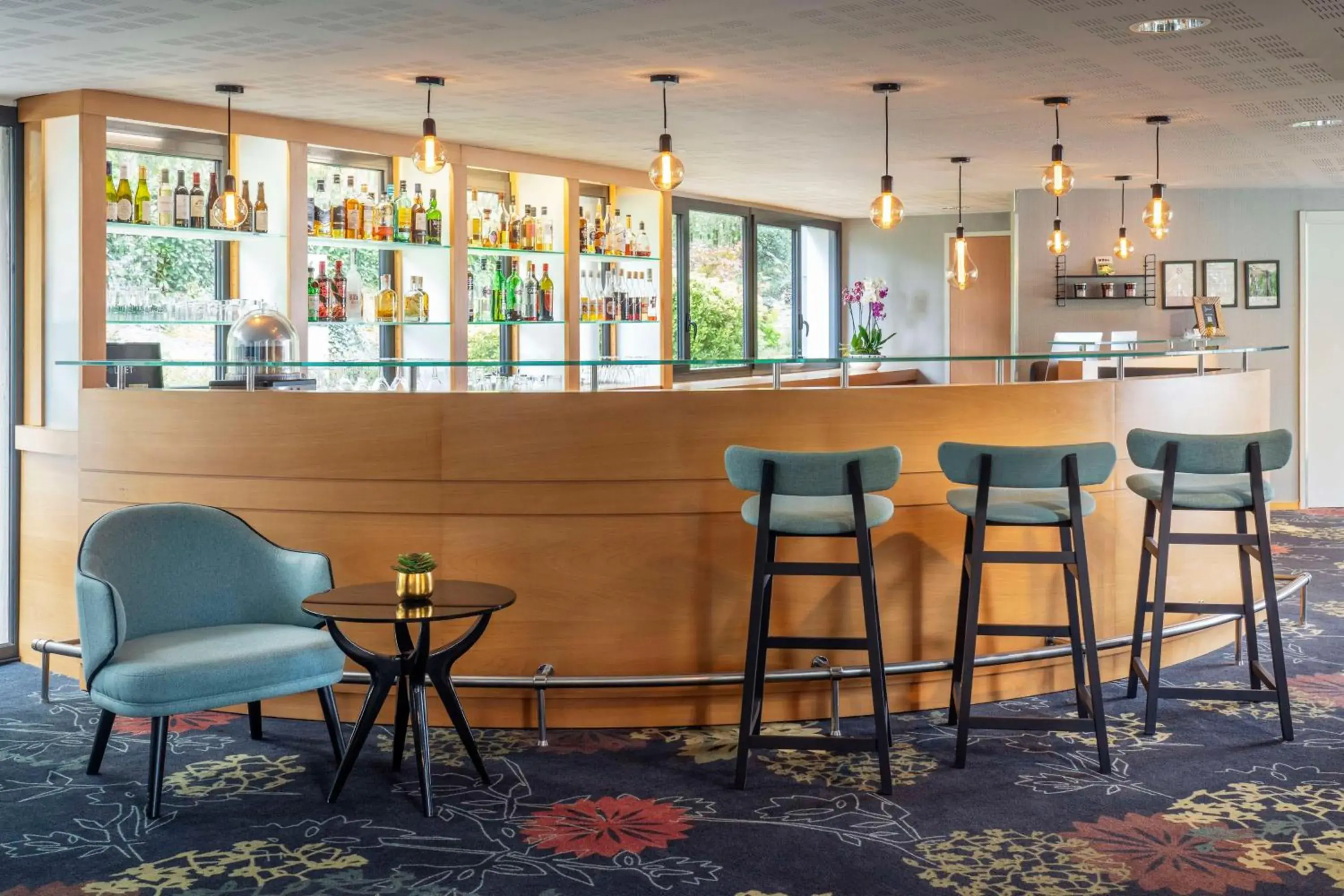 Lobby or reception in Best Western Plus Hotel De La Regate-Erdre Lobby or reception in Best Western Plus Hotel De La Regate-Erdre