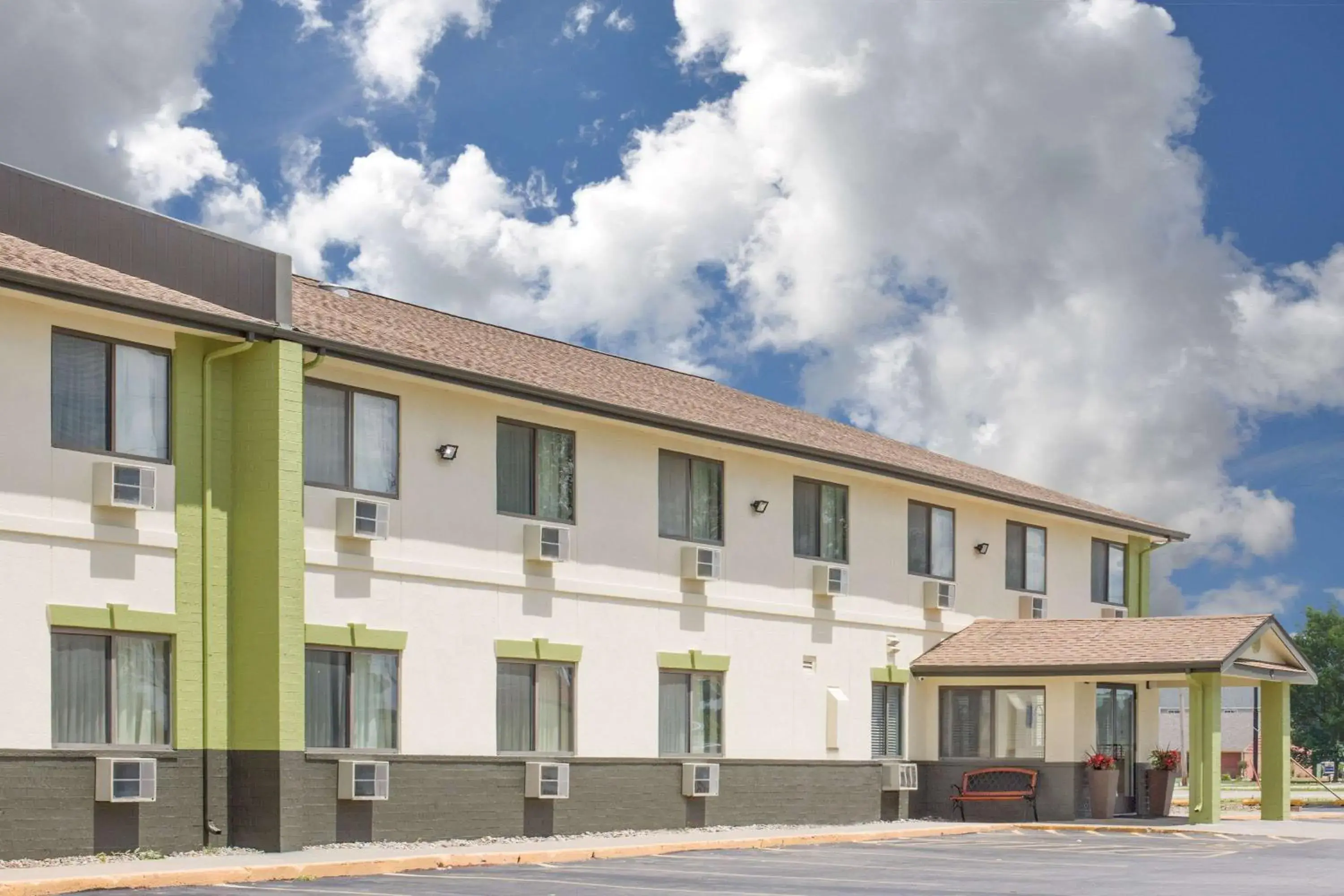 Property building in Baymont by Wyndham Ames Property building in Baymont by Wyndham Ames