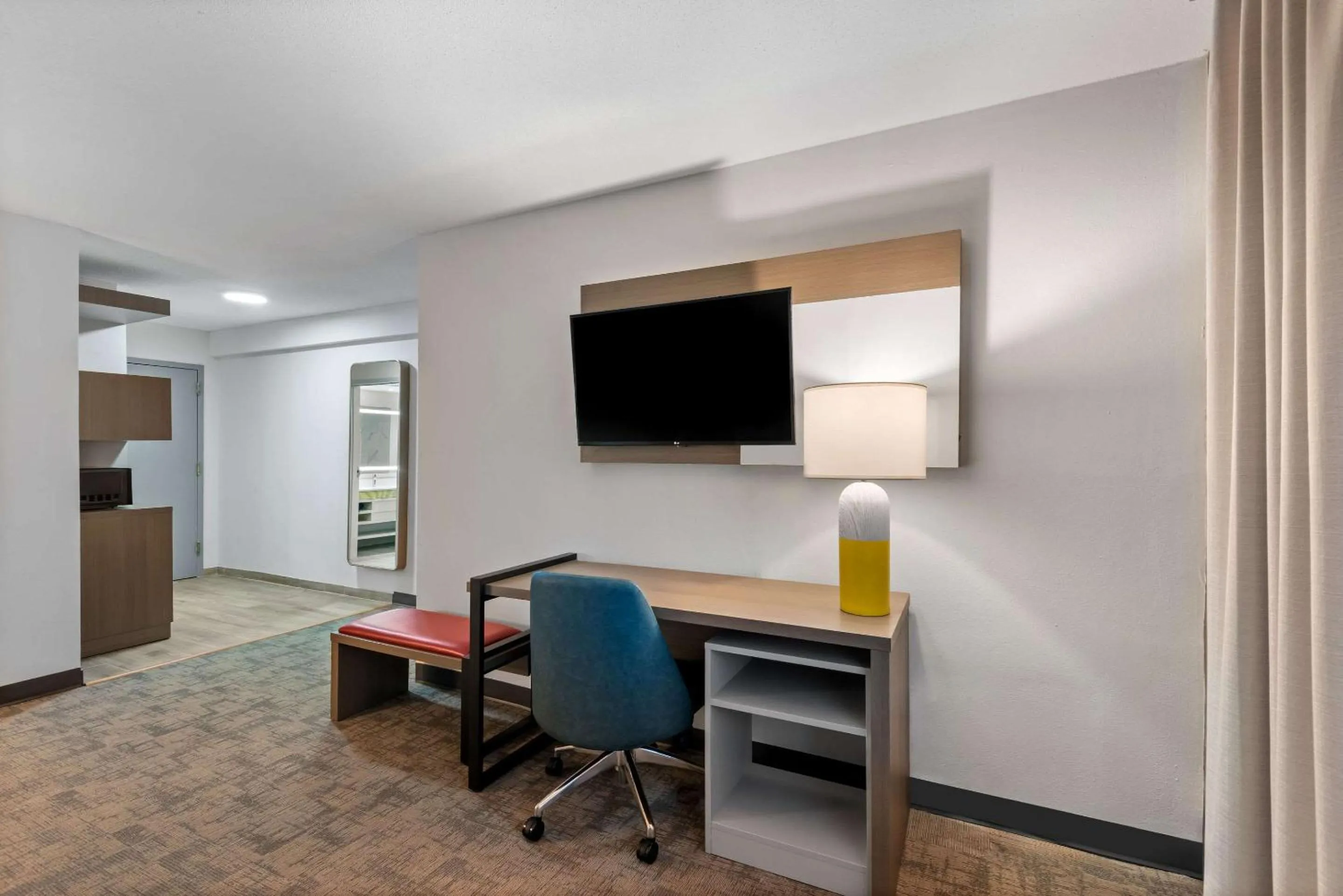 Bedroom in Comfort Inn & Suites