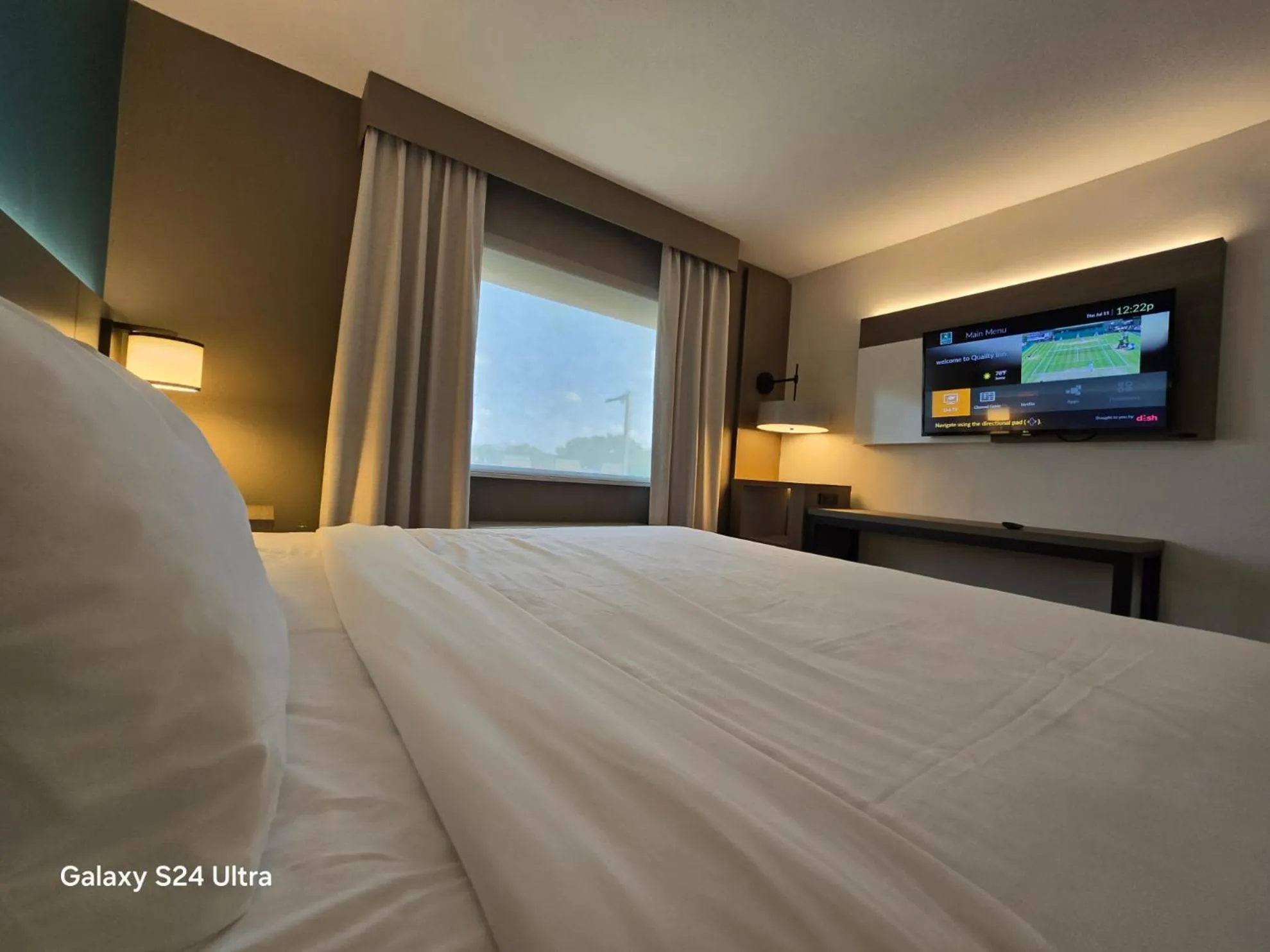 Bed in Comfort Inn & Suites