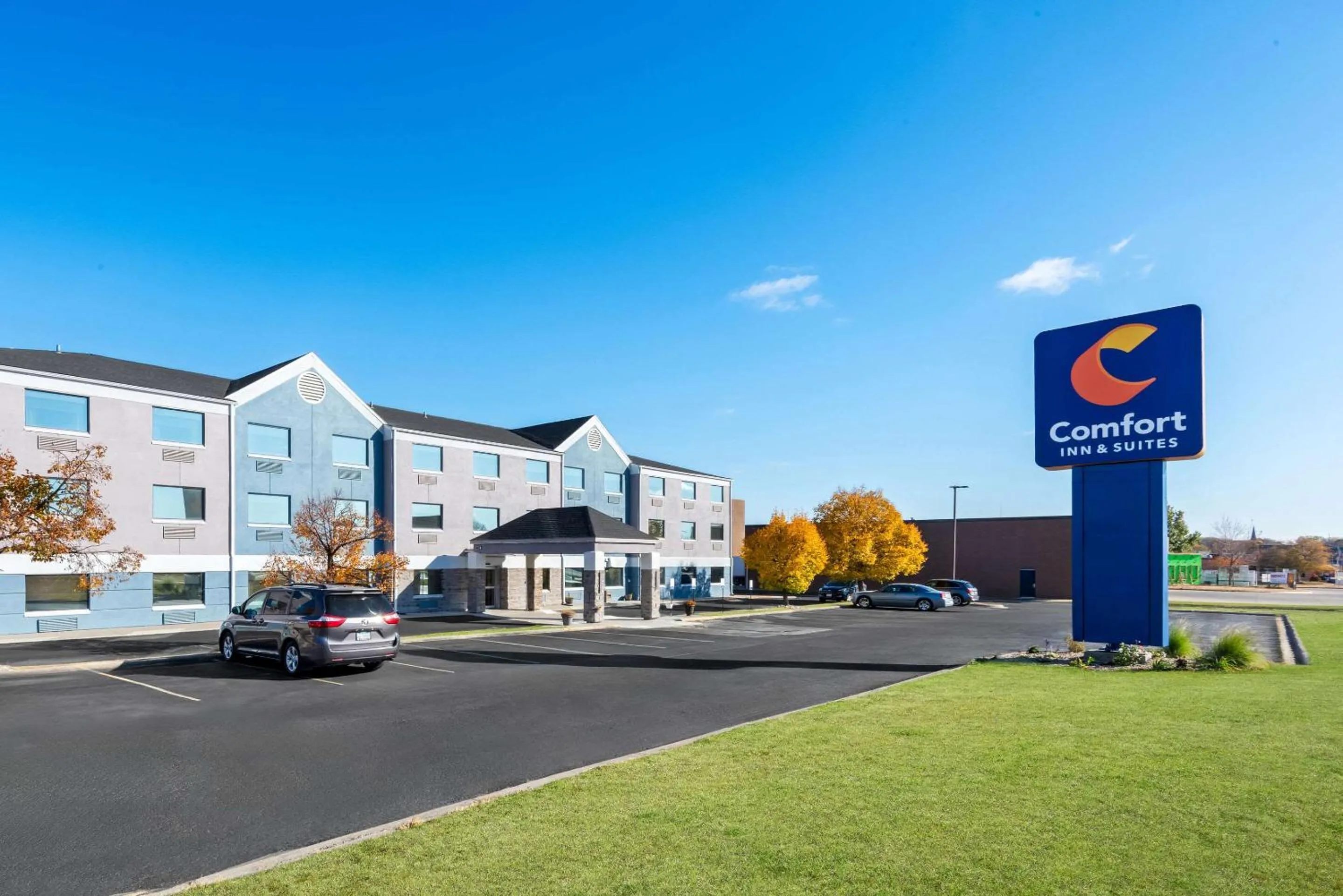 Comfort Inn & Suites