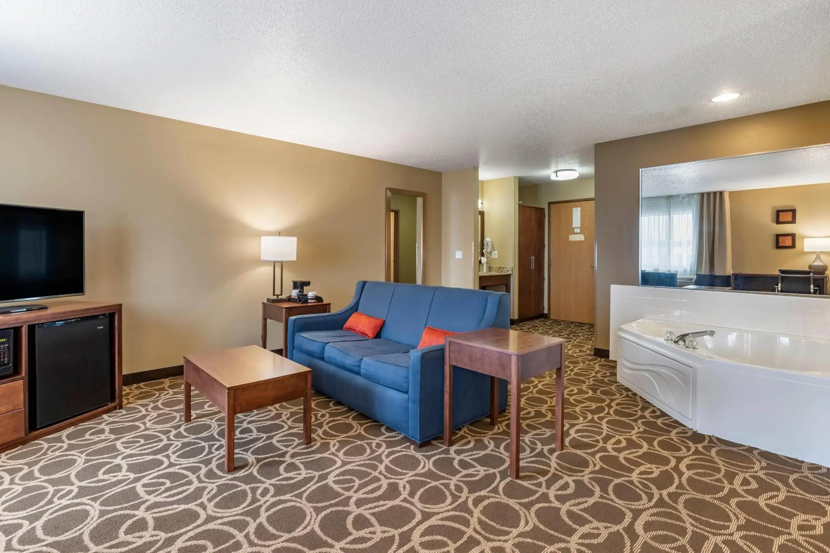 Bedroom in Comfort Inn Dyersville Near the Field of Dreams Bedroom in Comfort Inn Dyersville Near the Field of Dreams