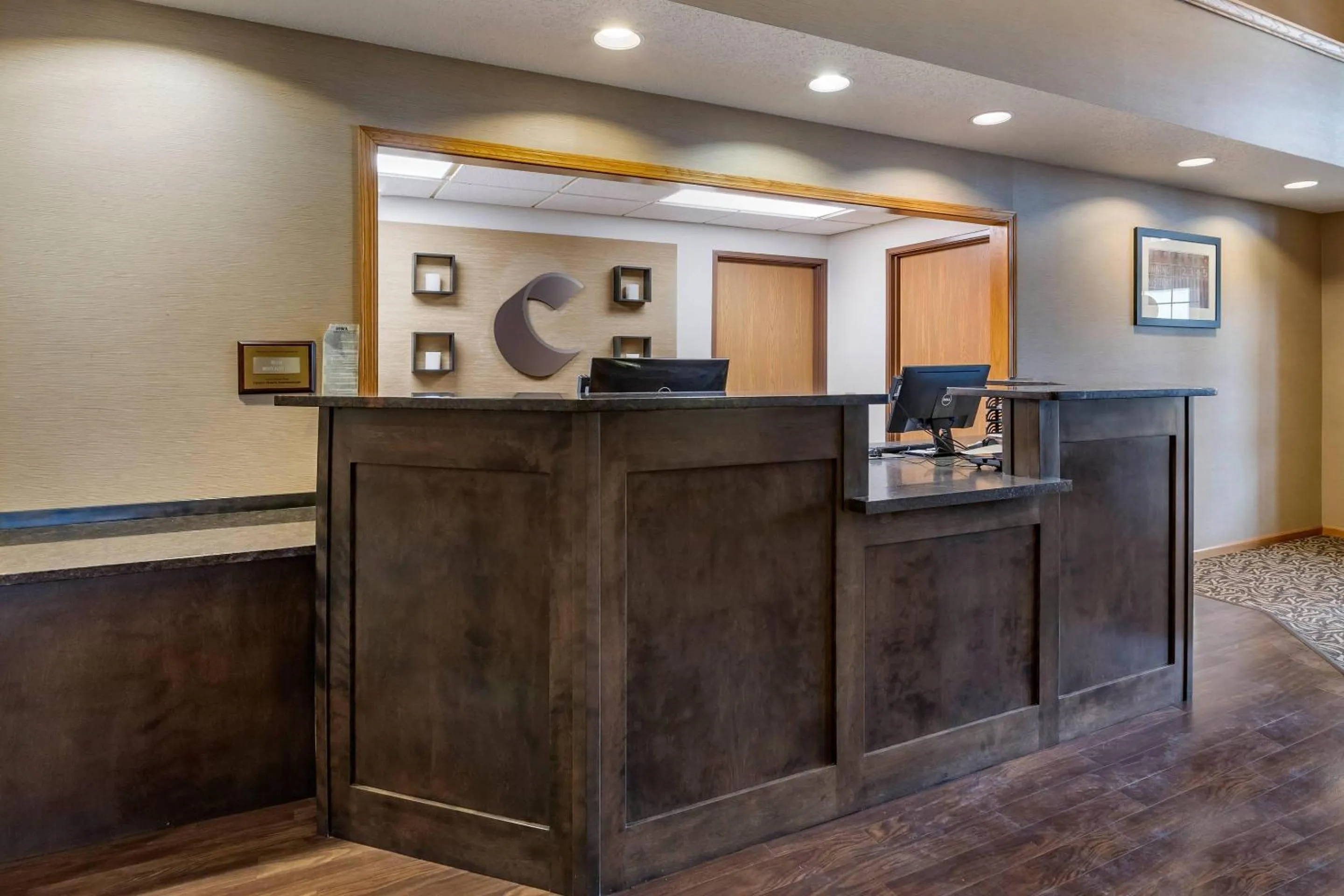 Lobby or reception in Comfort Inn Dyersville Near the Field of Dreams